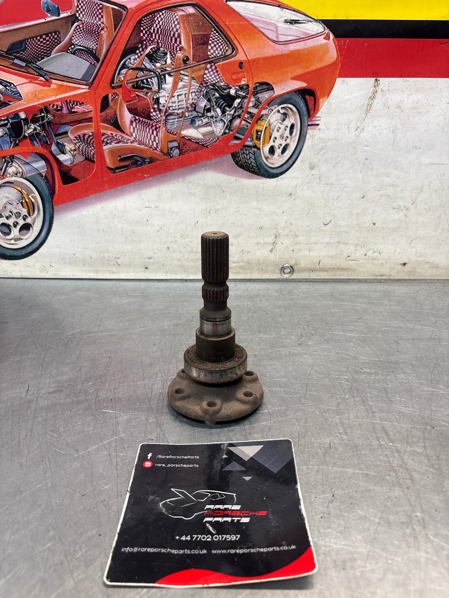 Porsche 928 drive flange, used 92242110104