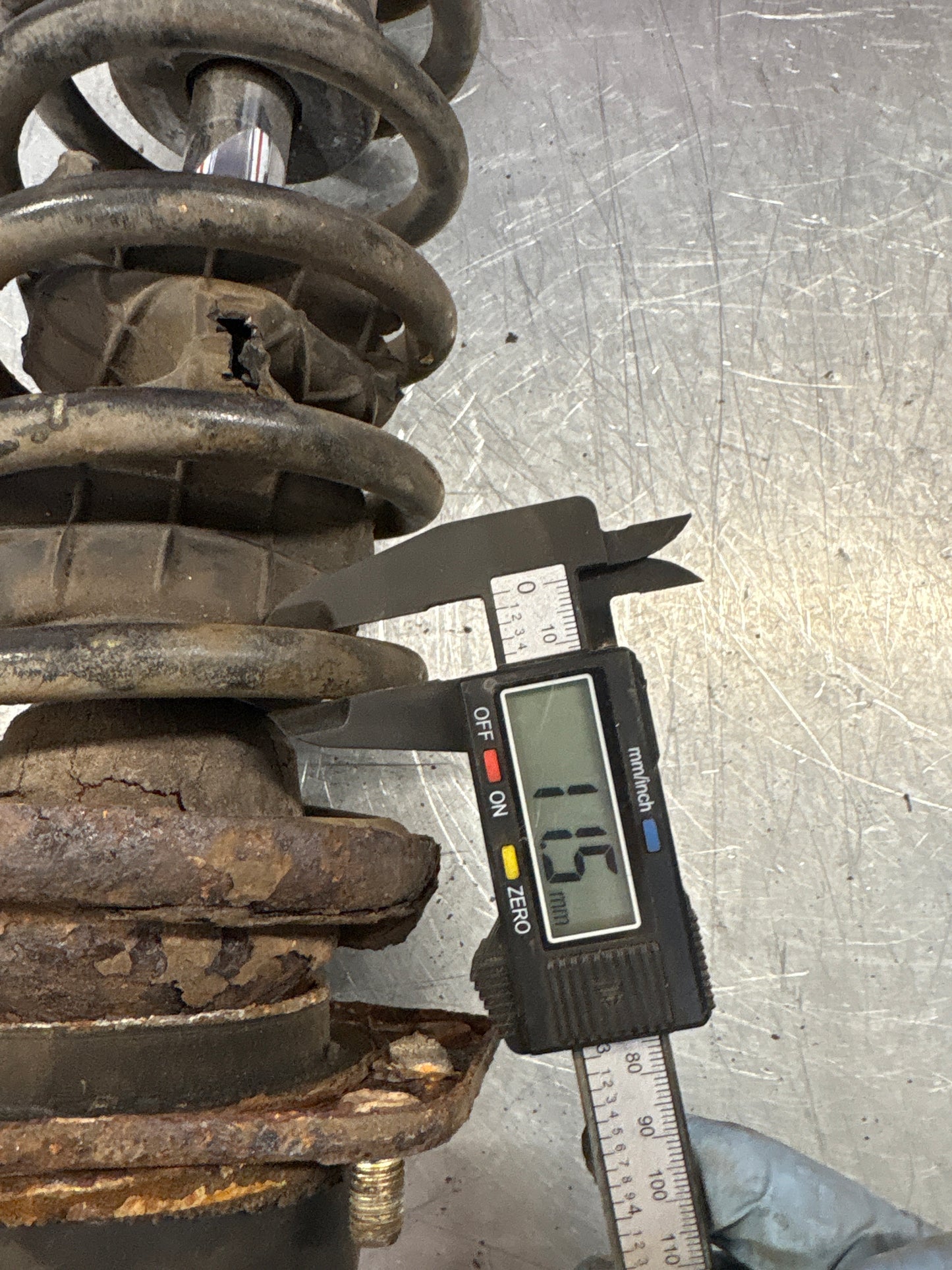 Porsche 944 S2 Right, Off Side suspension leg, 94434303219 used, used