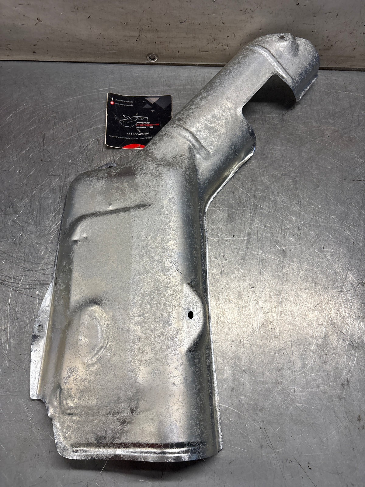 Porsche 928 79-80 heat shield protection plate 92850493104 Earlyer type without ribs, refurbished