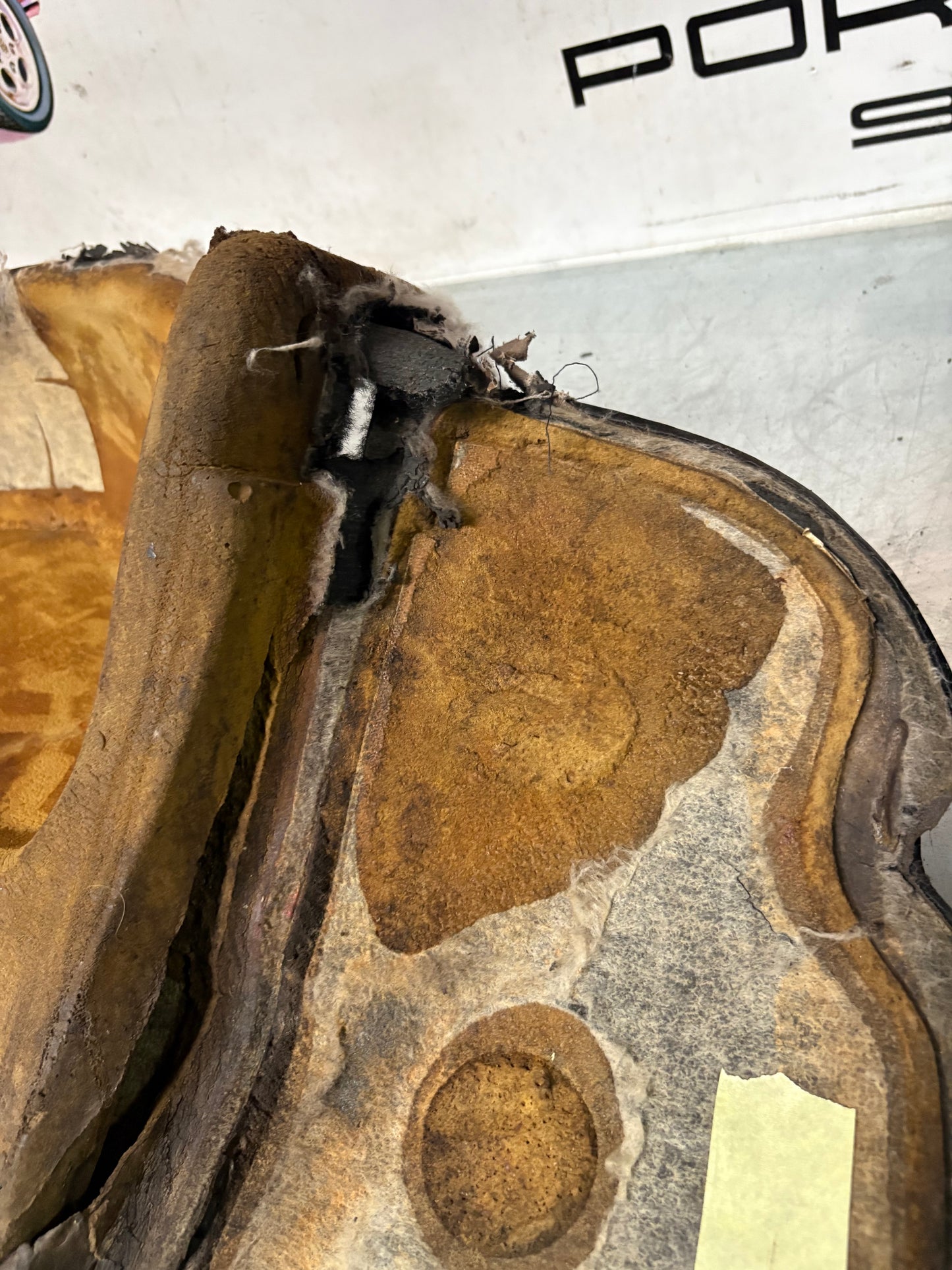 Porsche 944 from 85.5 black boot carpet 94555506303 used