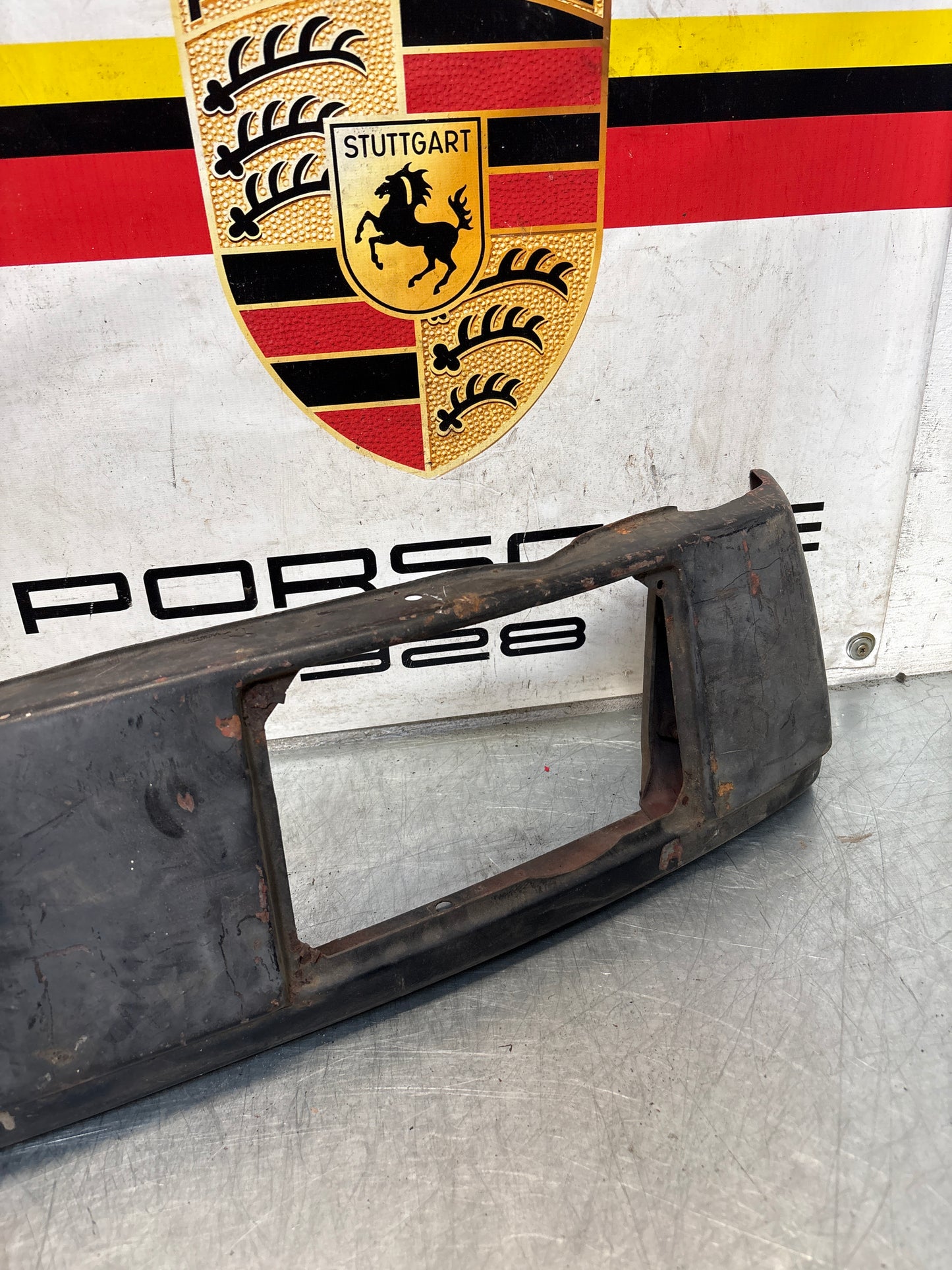 Porsche 914 front bumper, used 91450591010 / 91450500910