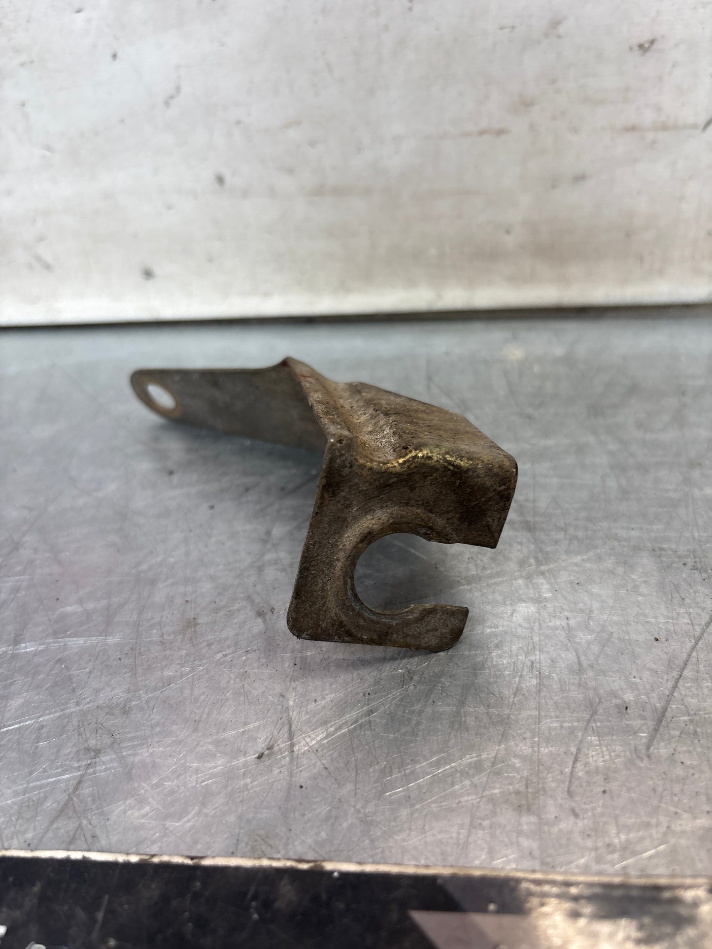 Porsche 924 Turbo, Carrera GT clutch hose bracket, used 477721191