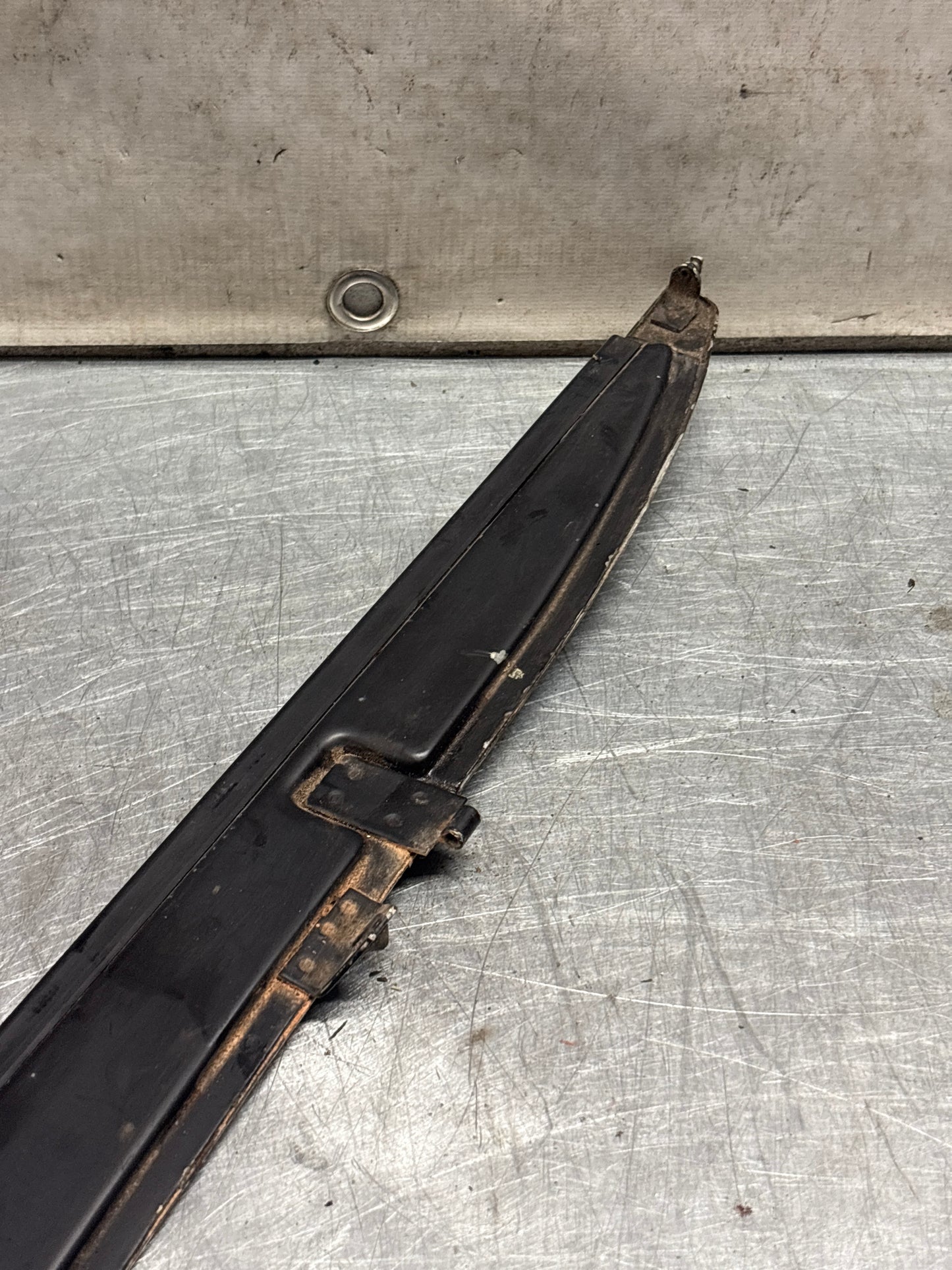 Porsche 928 wind deflector plate, used  9285640230370K