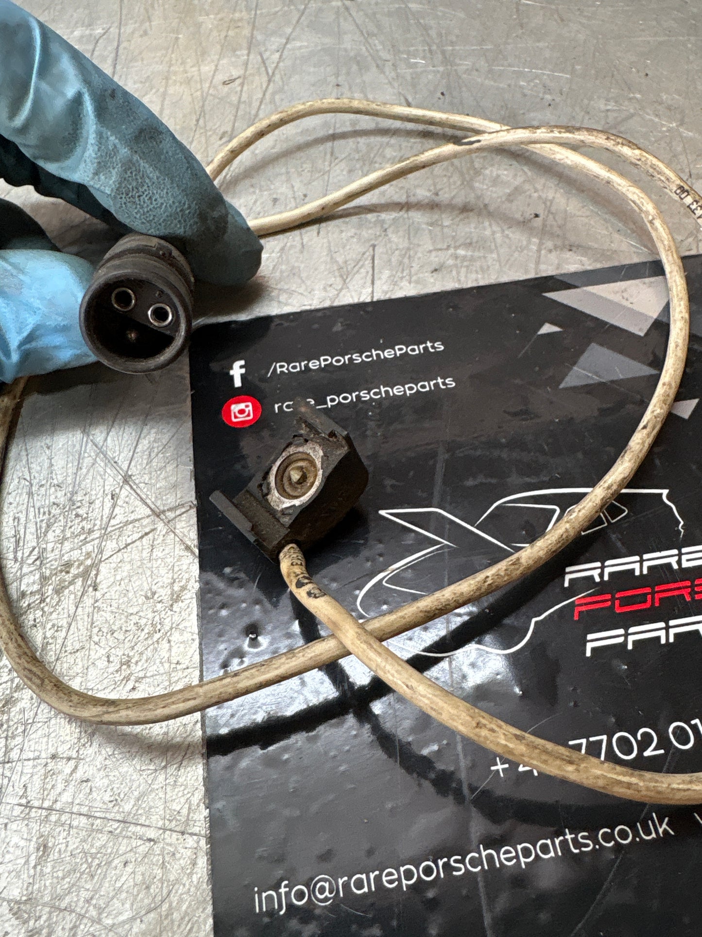 Porsche 924 / 944 / 911 door mirror microswitch cable, used 91161313300