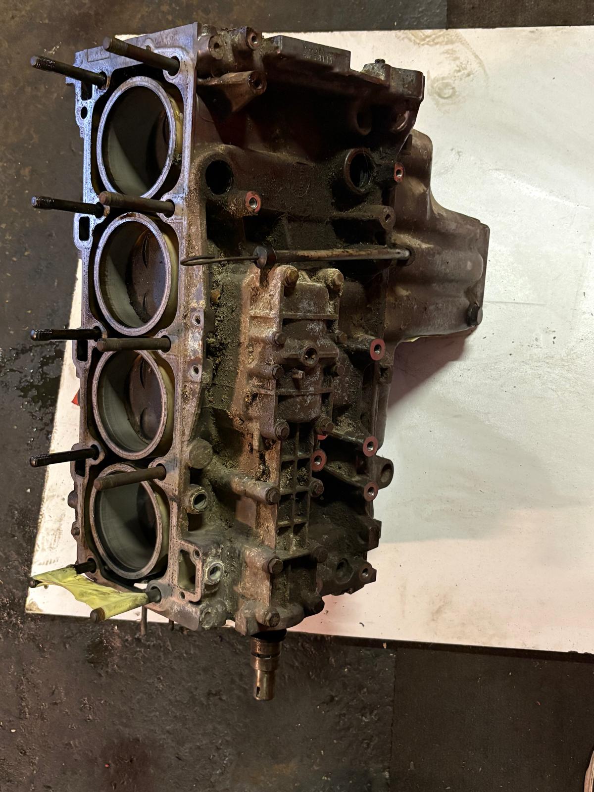 Porsche 944 M44/03 short block, used