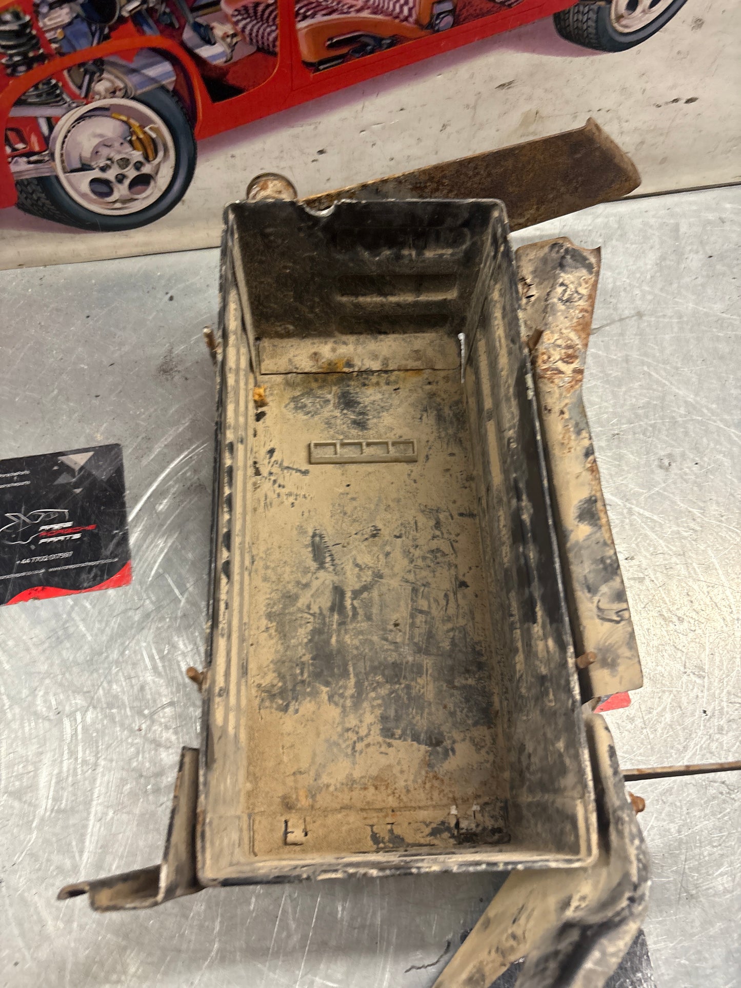 Porsche 928 battery tray, early type, -79 92850180502, used
