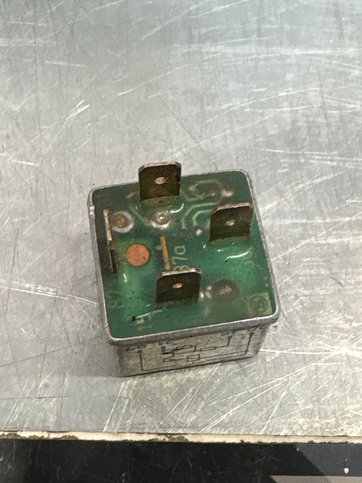 Porsche 928 S4 headlight motor relay, used 92861511400