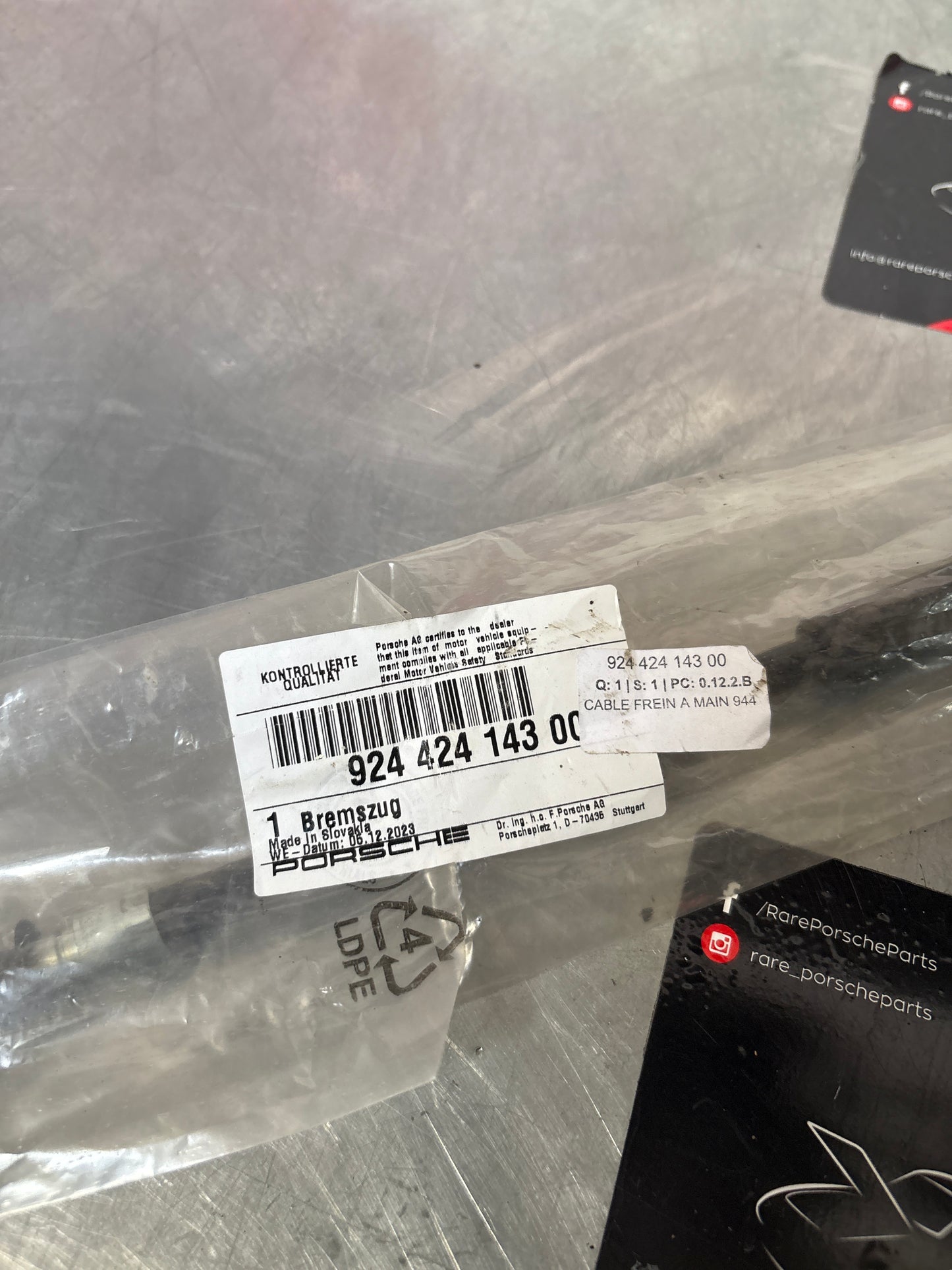 Porsche 924 handbrake cable, 92442414300,new