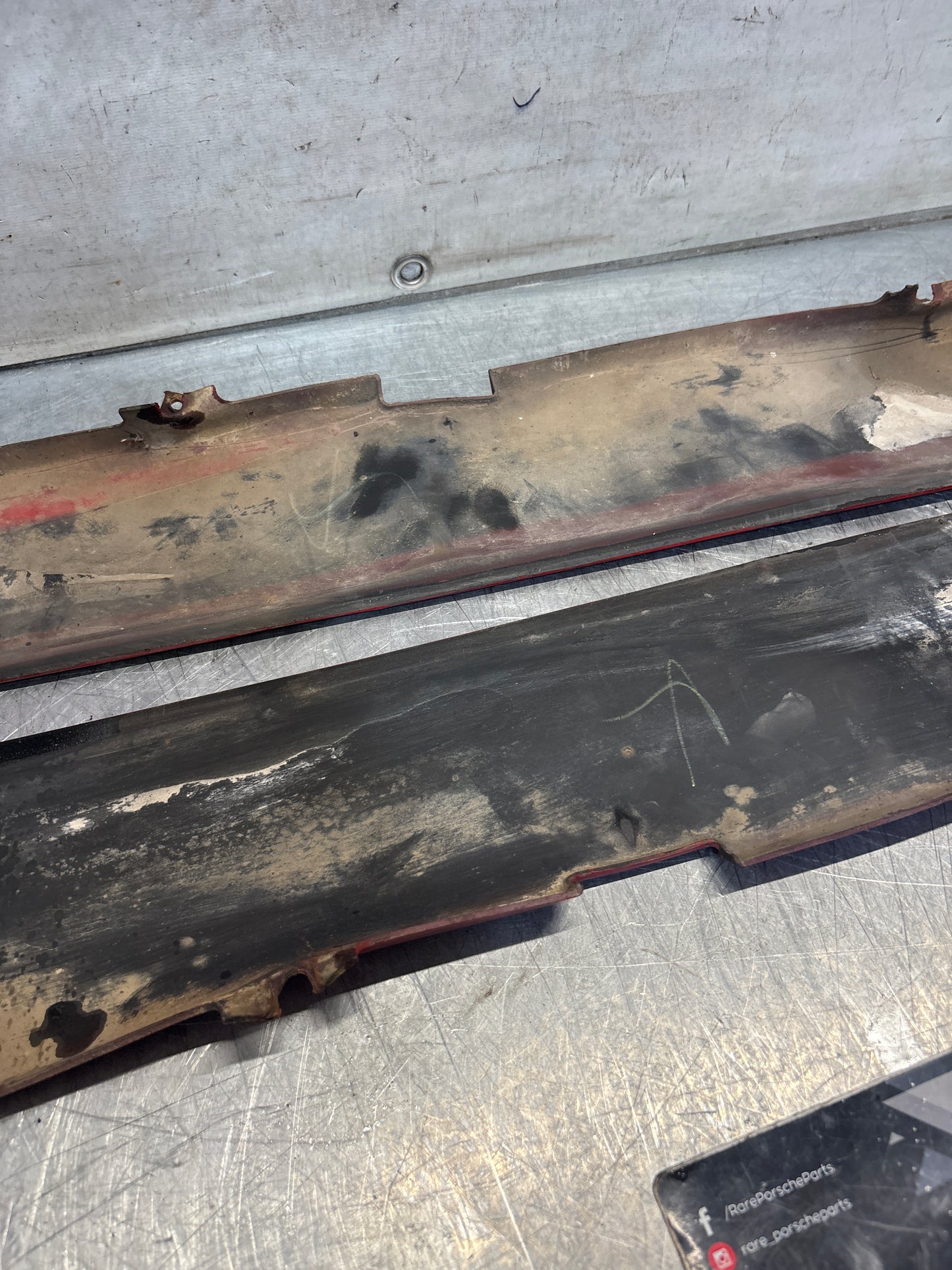 Porsche 924 Carrera GT pair of side skirt trim, for spares or repair 93755902700 / 93755902800