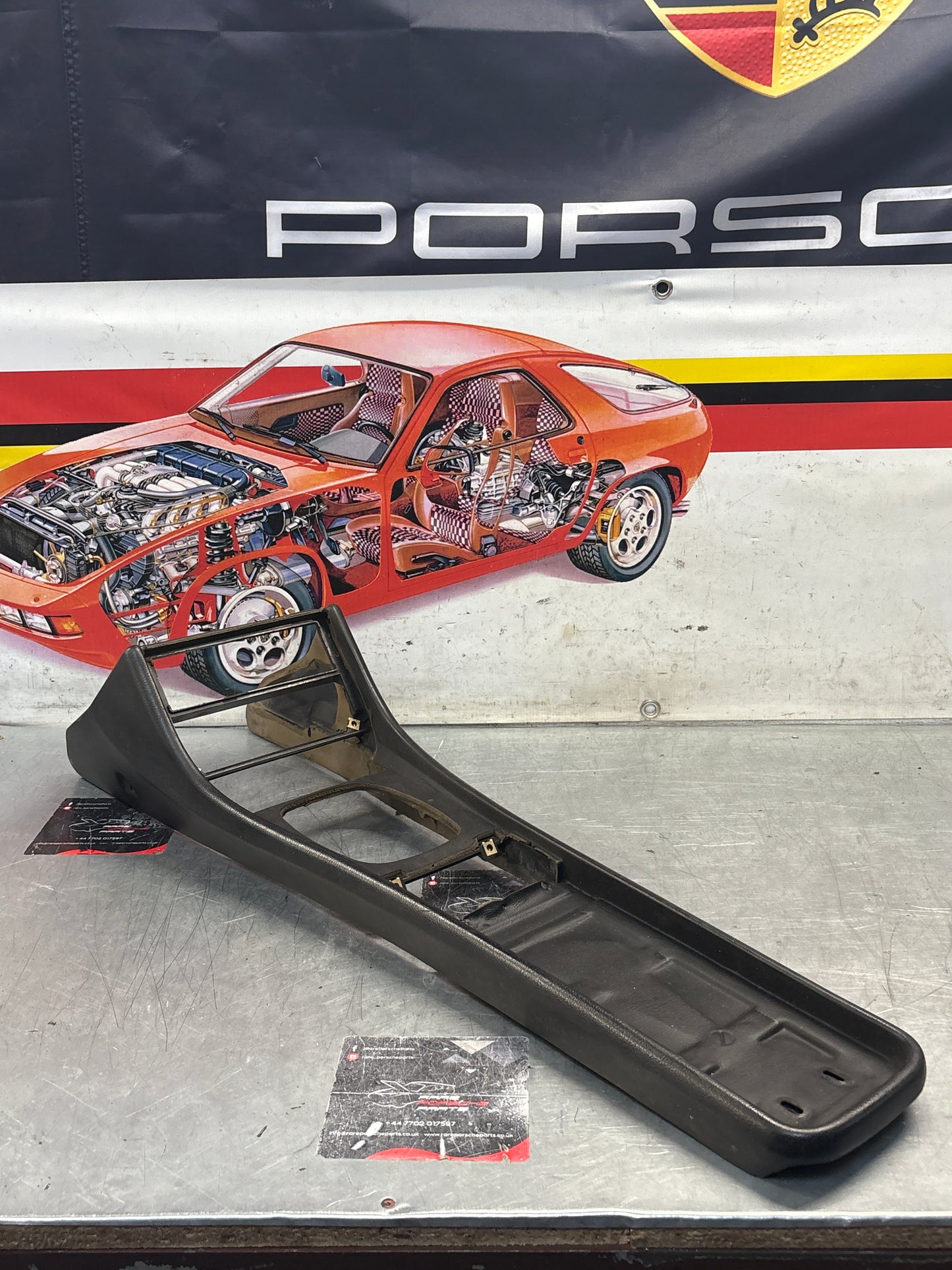 Porsche 944 centre console black 94455205100 used