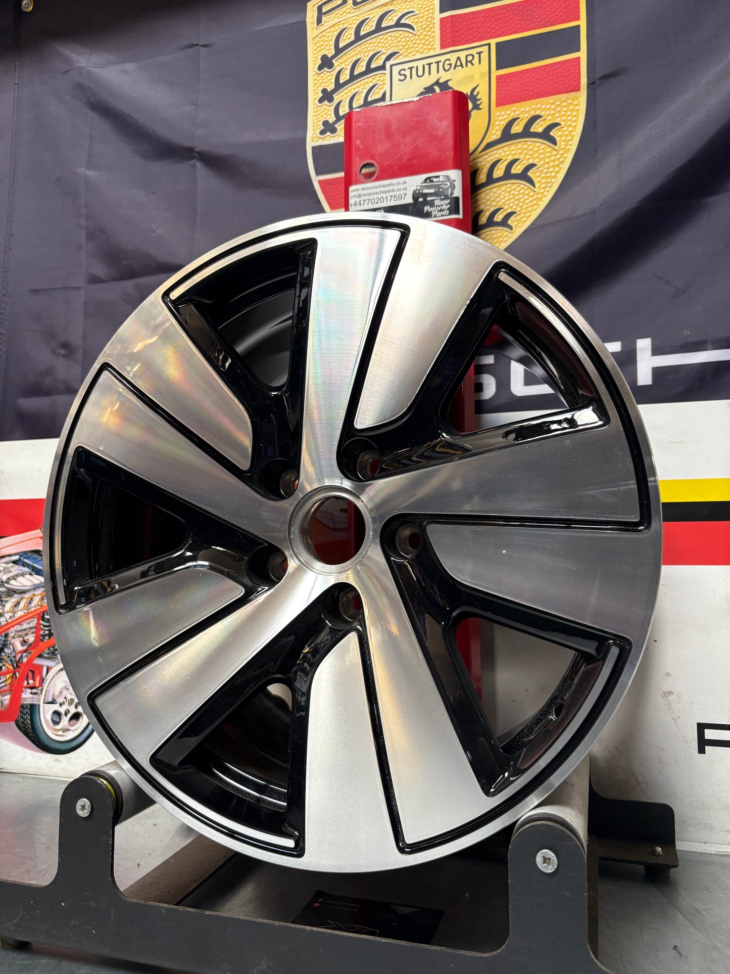 Porsche Taycan 10.0Jx19” ET66 alloy wheel, 9J1601025BM, very nice condition, used