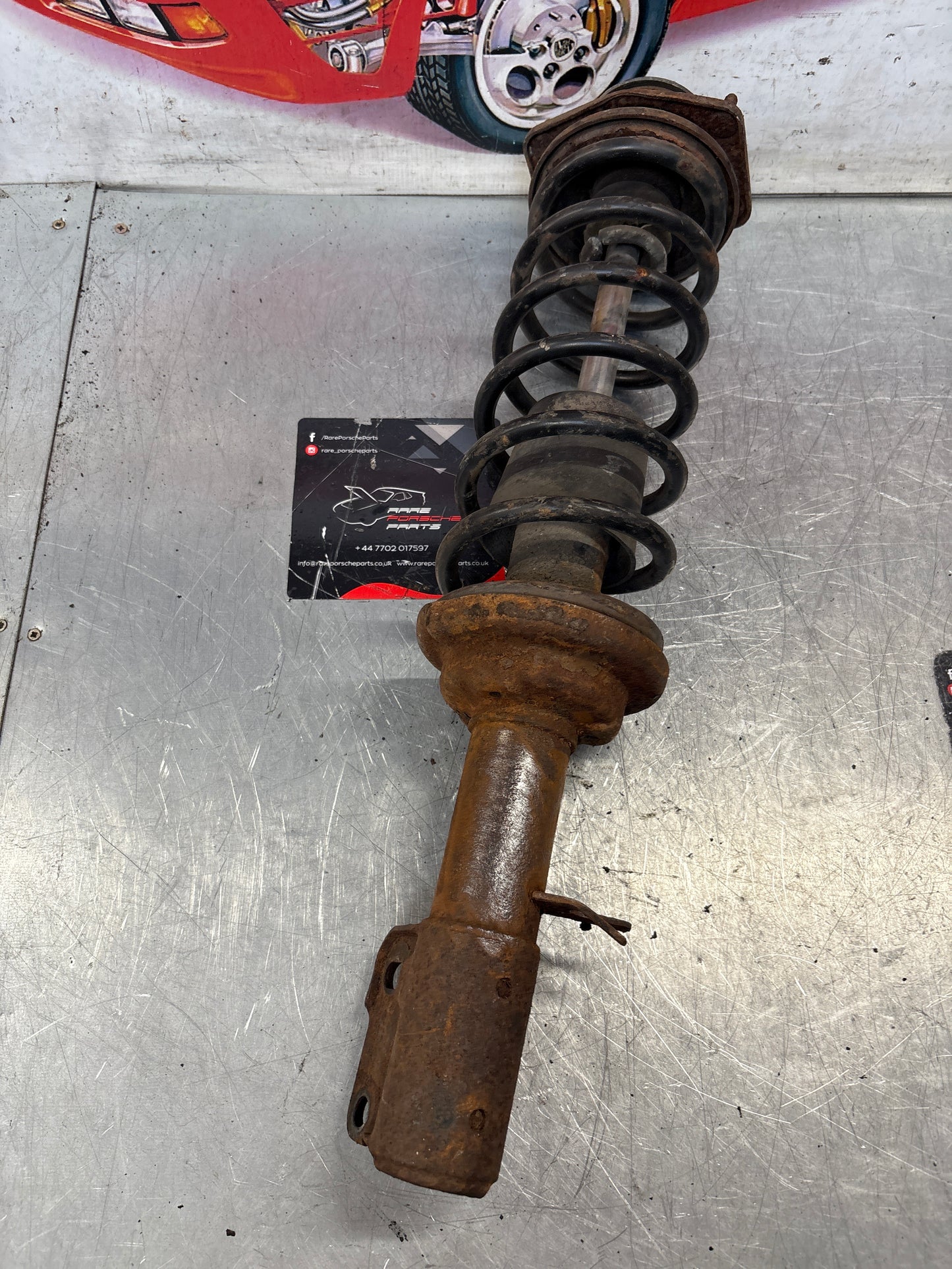Porsche 924 Front shock absorber, used 477412032F