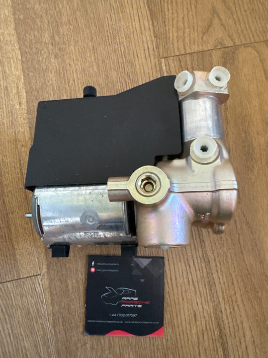 Porsche 964 hydraulic unit 96435595500 New NOS