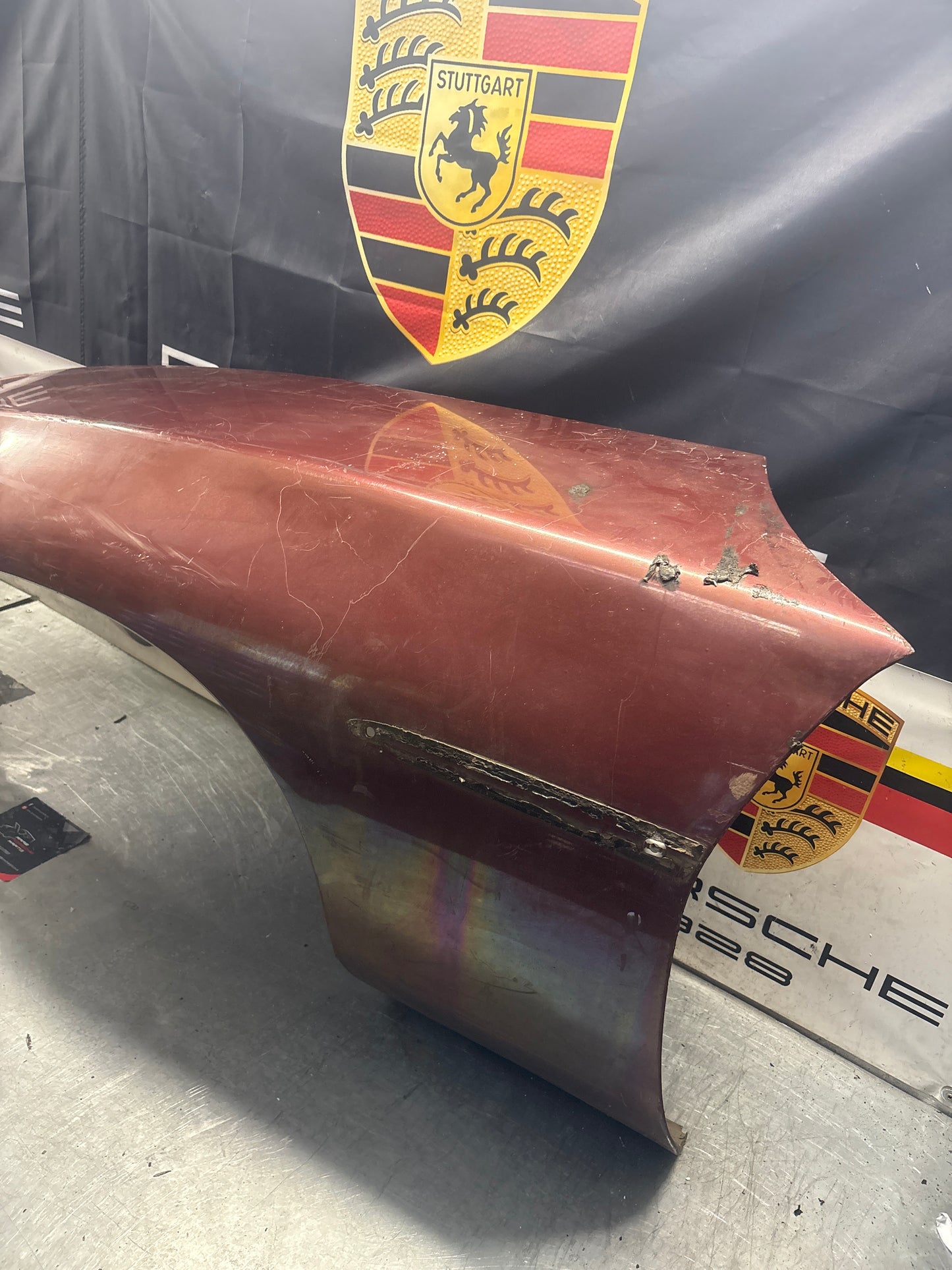Porsche 928 -87 front left wing, 92850301103 used