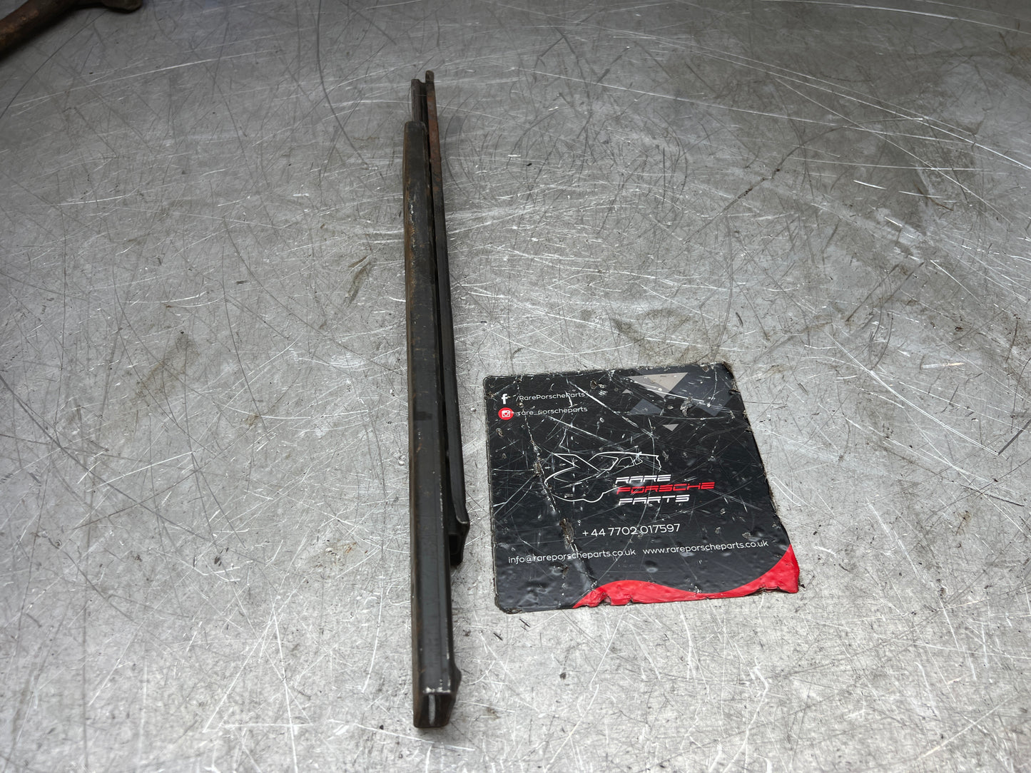 Porsche 924 944 911 seat runner 94452149100