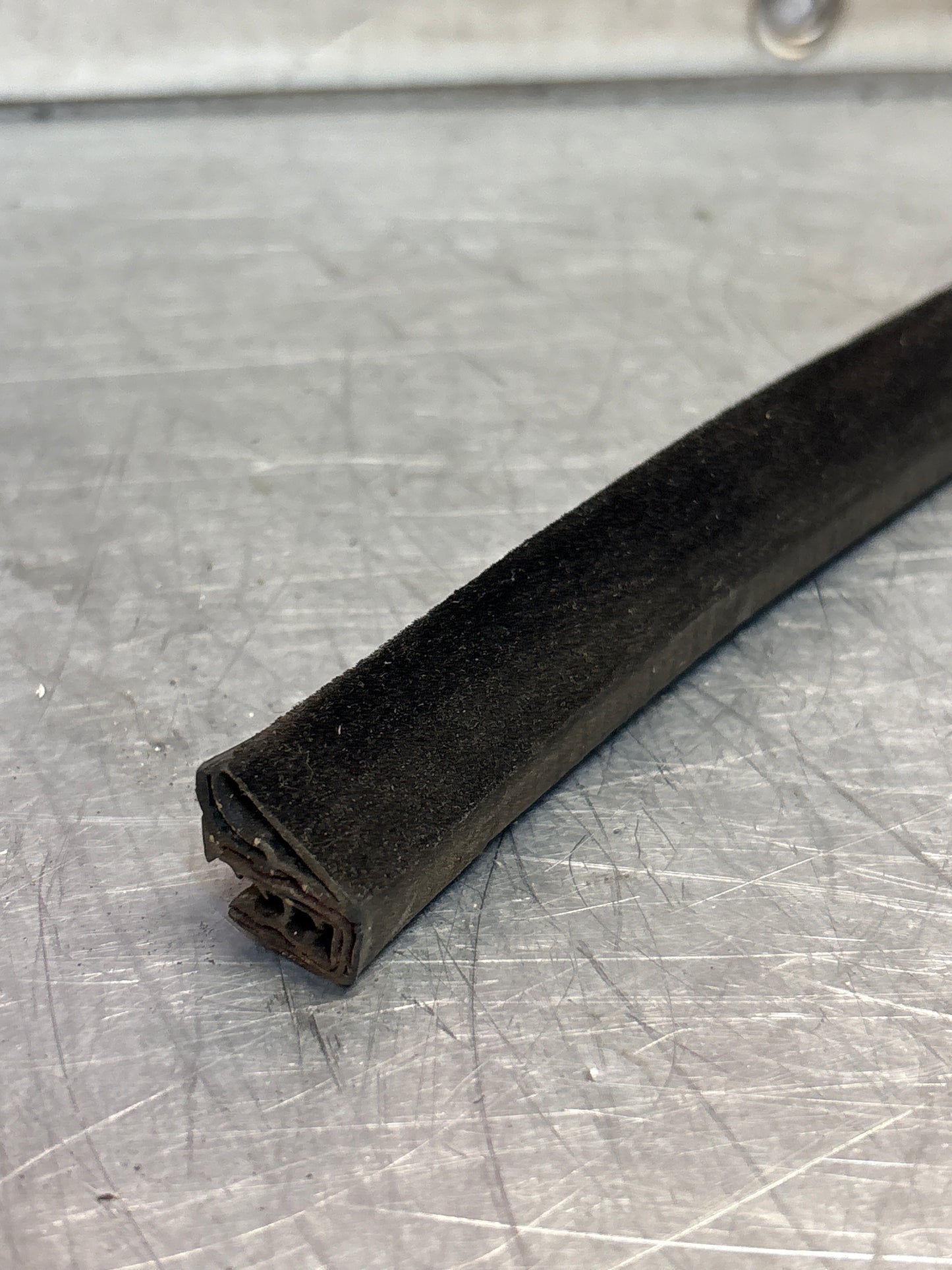 Porsche 944 cabrio inner door seal, left, used