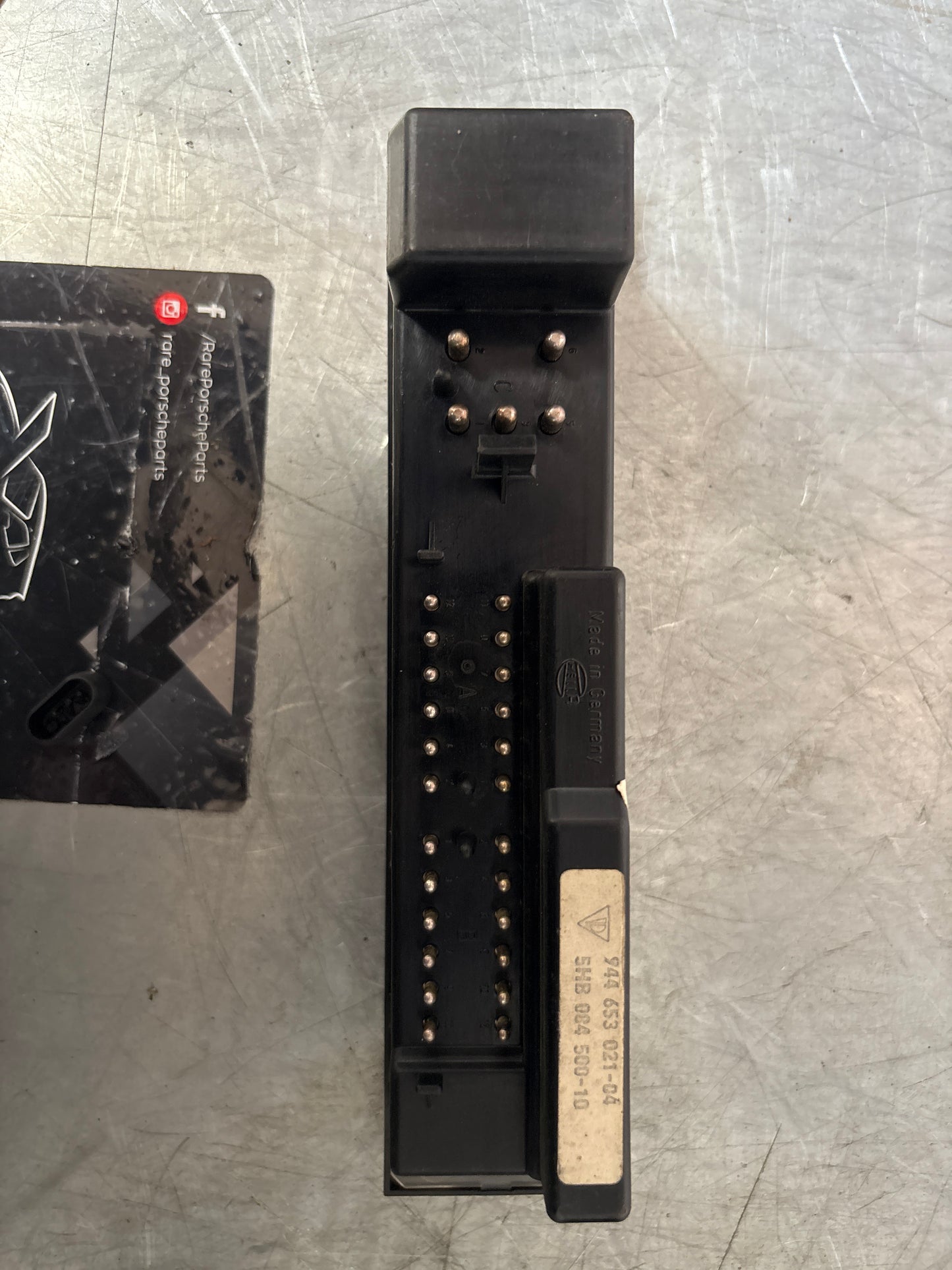 Porsche 944 climate heater control switch unit with air con 86-92 years. 94465302104 used