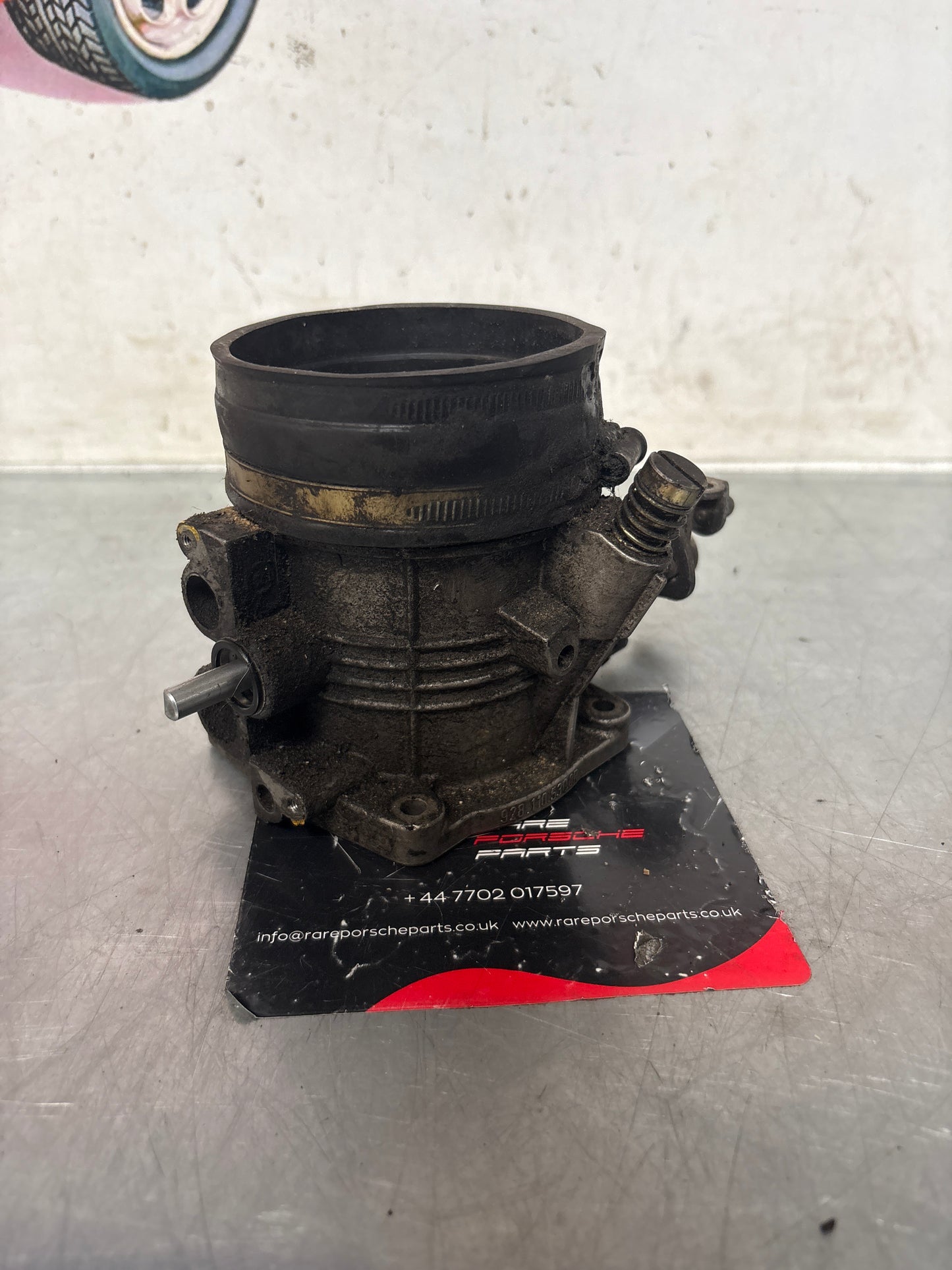 Porsche 928 4.7 Throttle Body Butterfly Valve, 9281105300R used