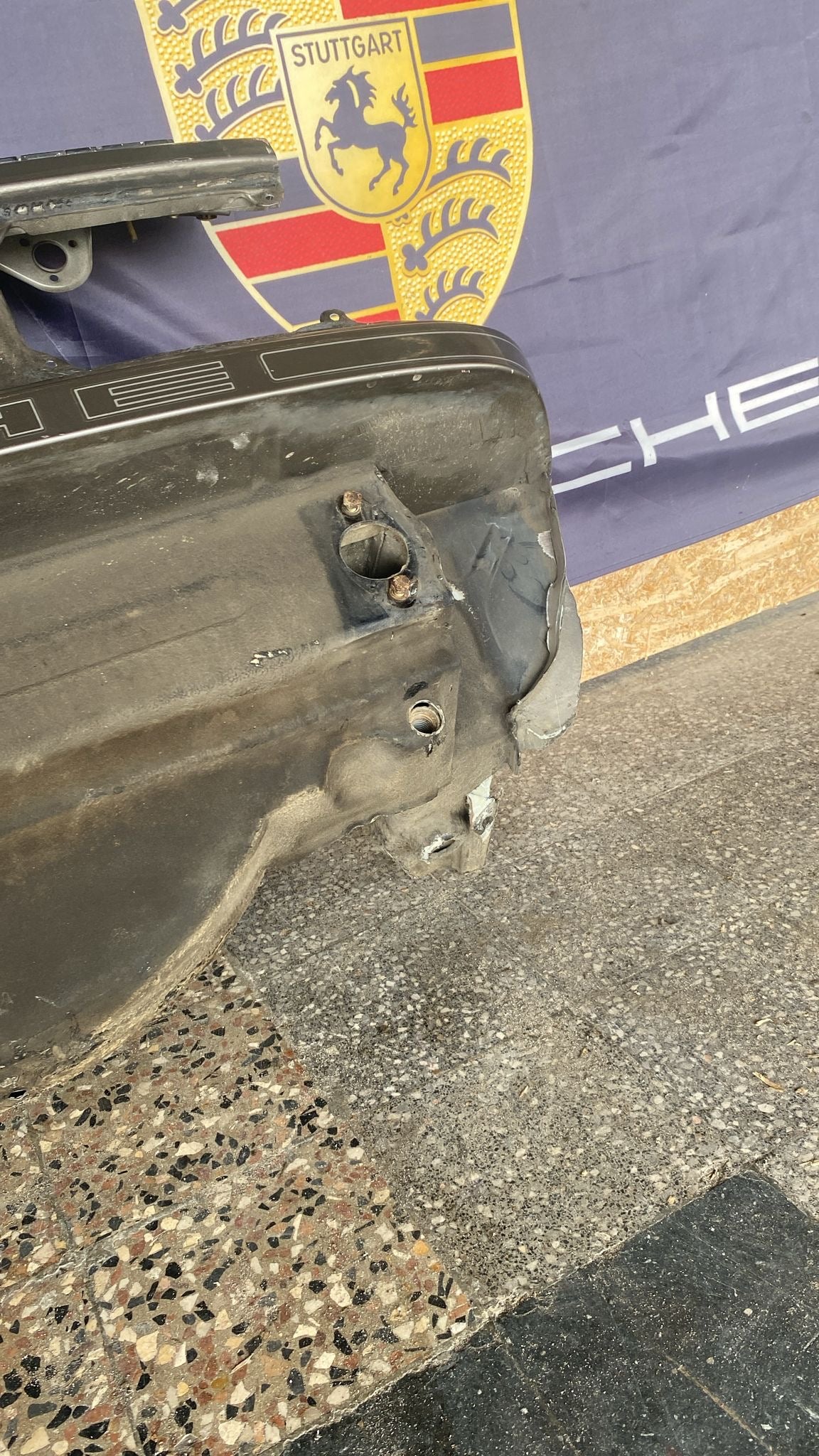 Porsche 944 complete rear cut used, 94450303701