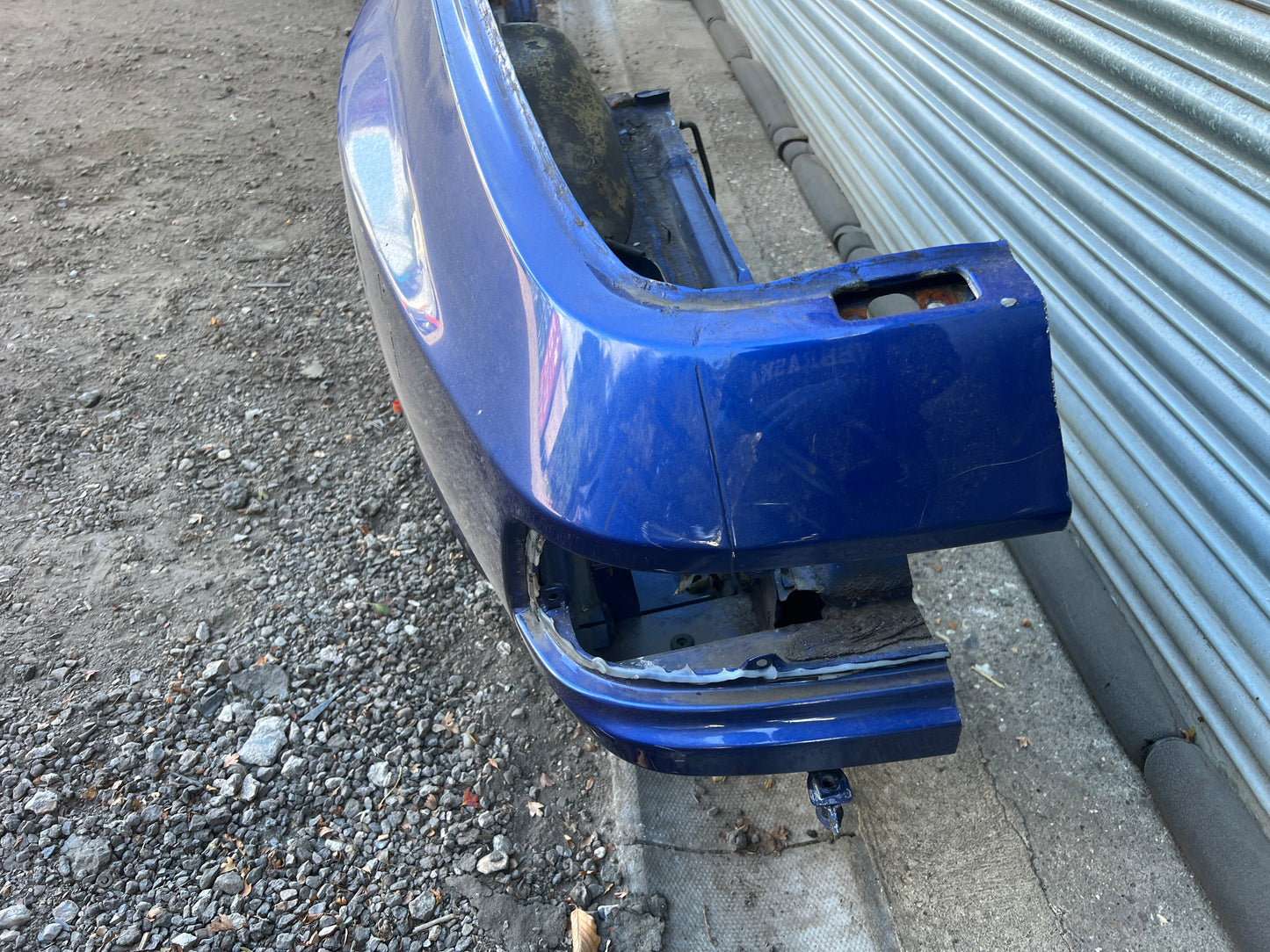 Porsche 944 left side cut, rear fender with sill 94450390303, 94450361102