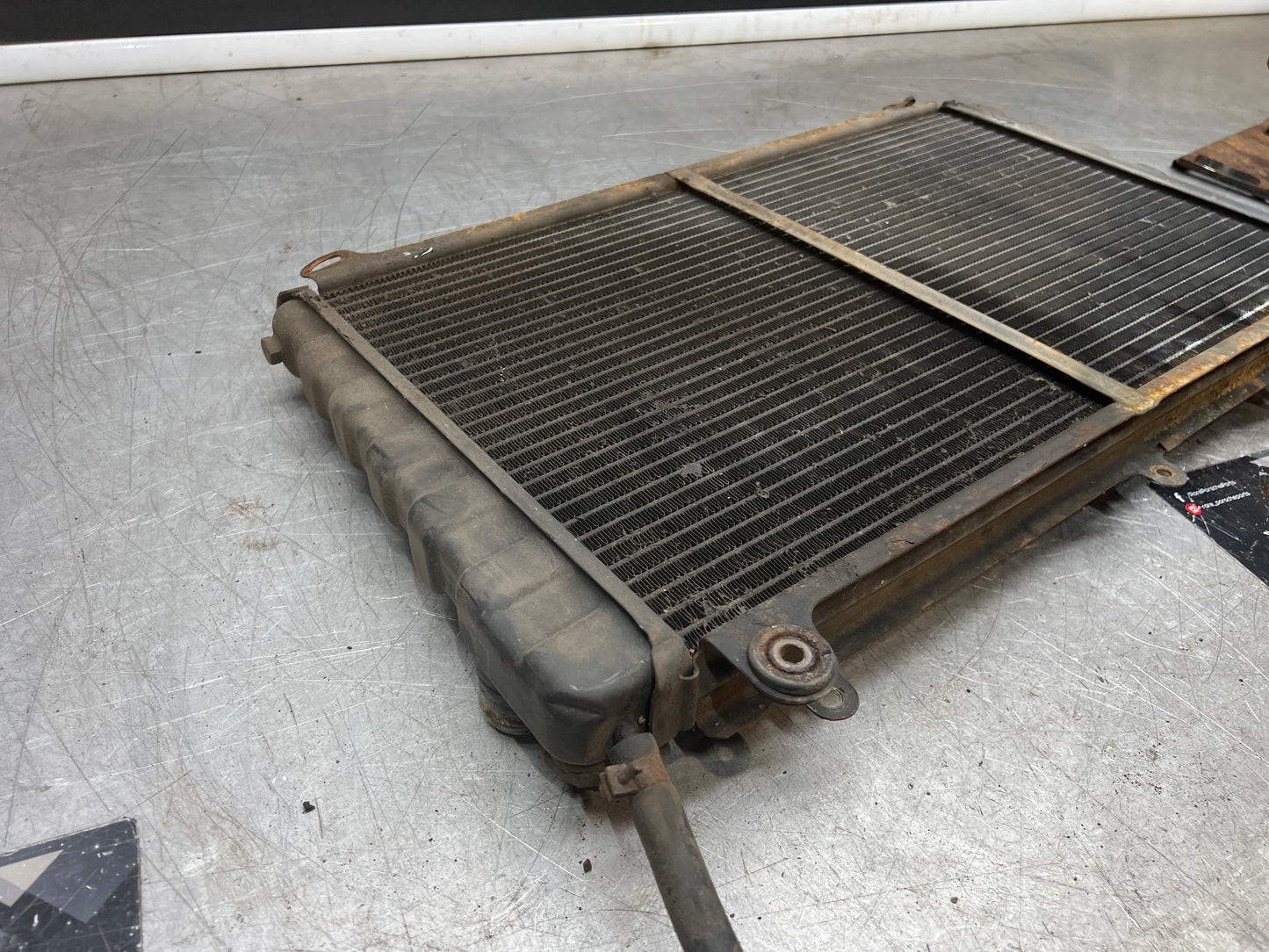 Porsche 924 radiator used 477121251A