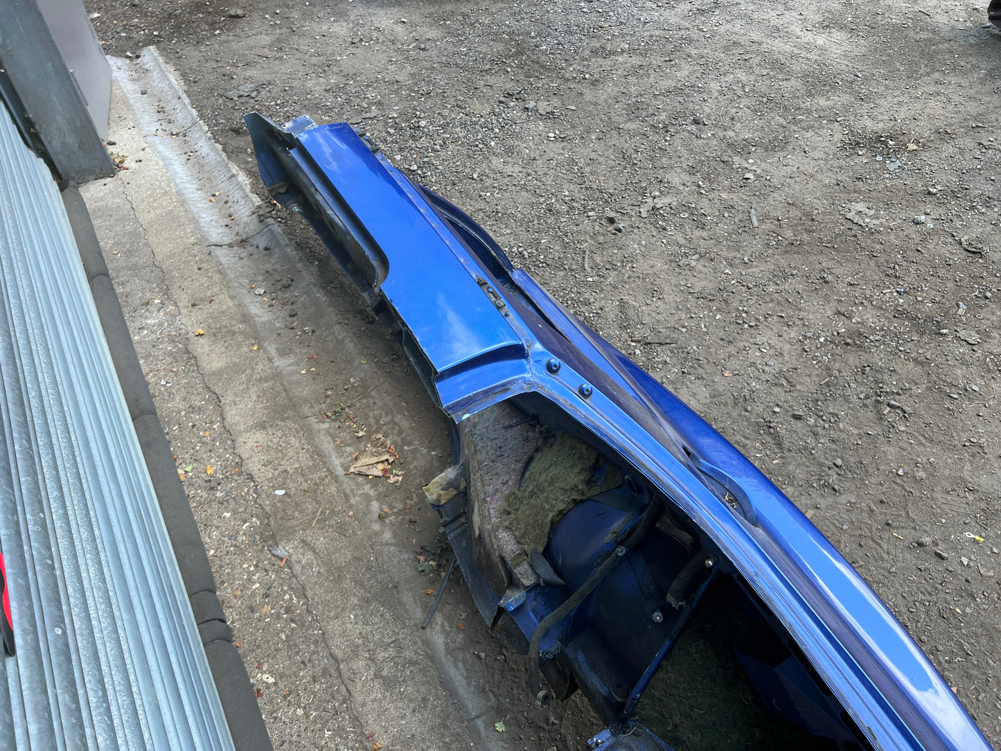 Porsche 944 S2 / Turbo 1991 Right side cut, rear fender with sill 94450390403 94450361200