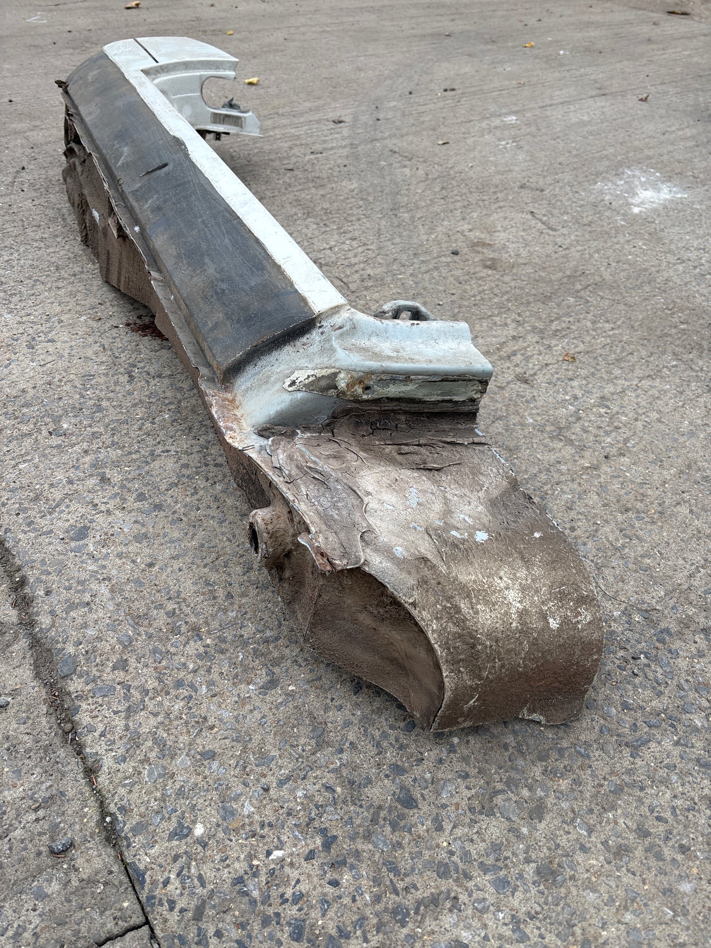 Porsche 924 Right Sill section, 477809848B cut