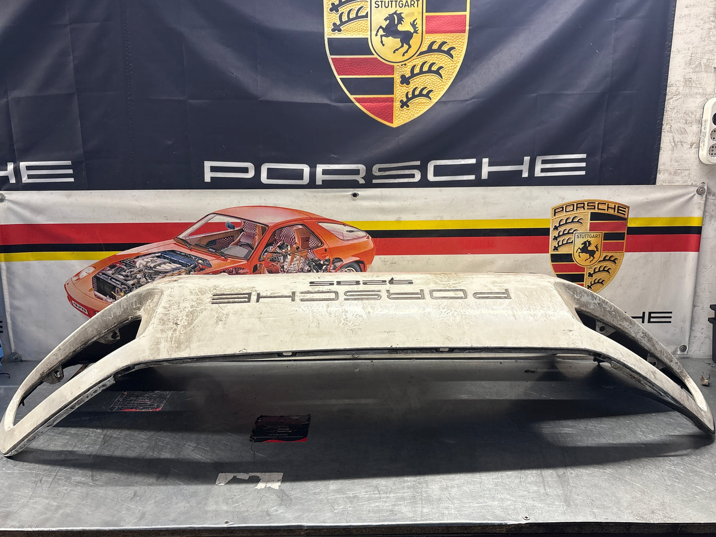 Porsche 928S rear bumper, used 92850502303 / 474181