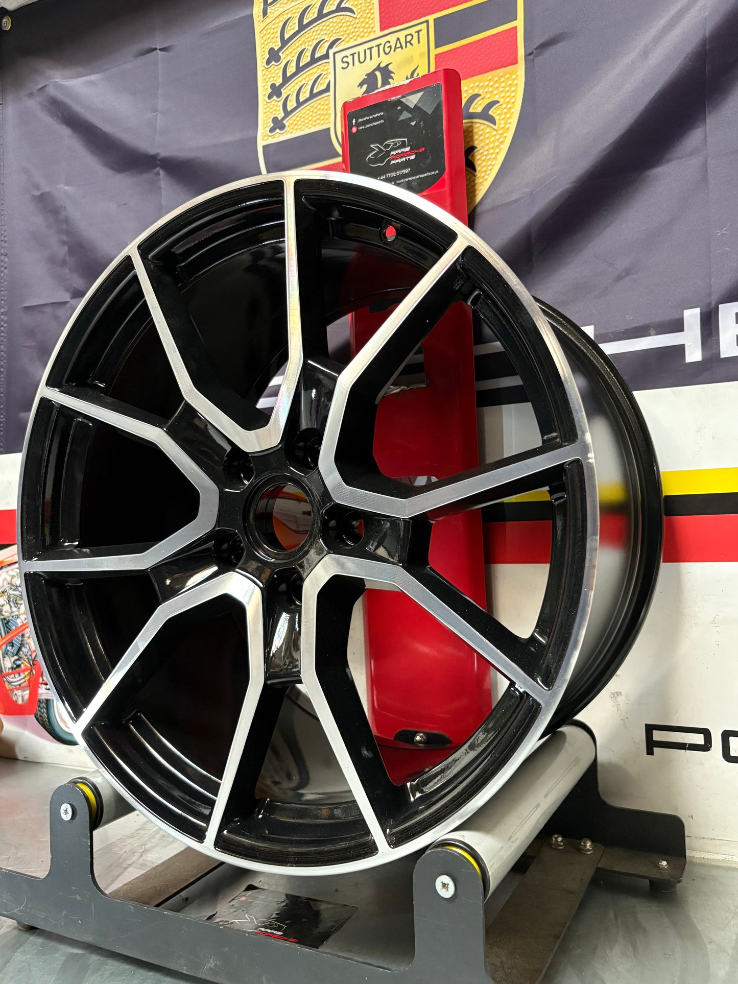 Porsche Taycan GTS 11.5Jx21” ET66 alloy wheel, 9J1601025BD, very nice condition, used