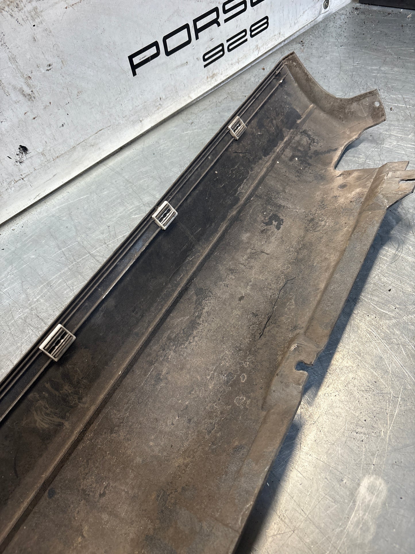 Porsche 911 964 left side sill cover, used 96455919301