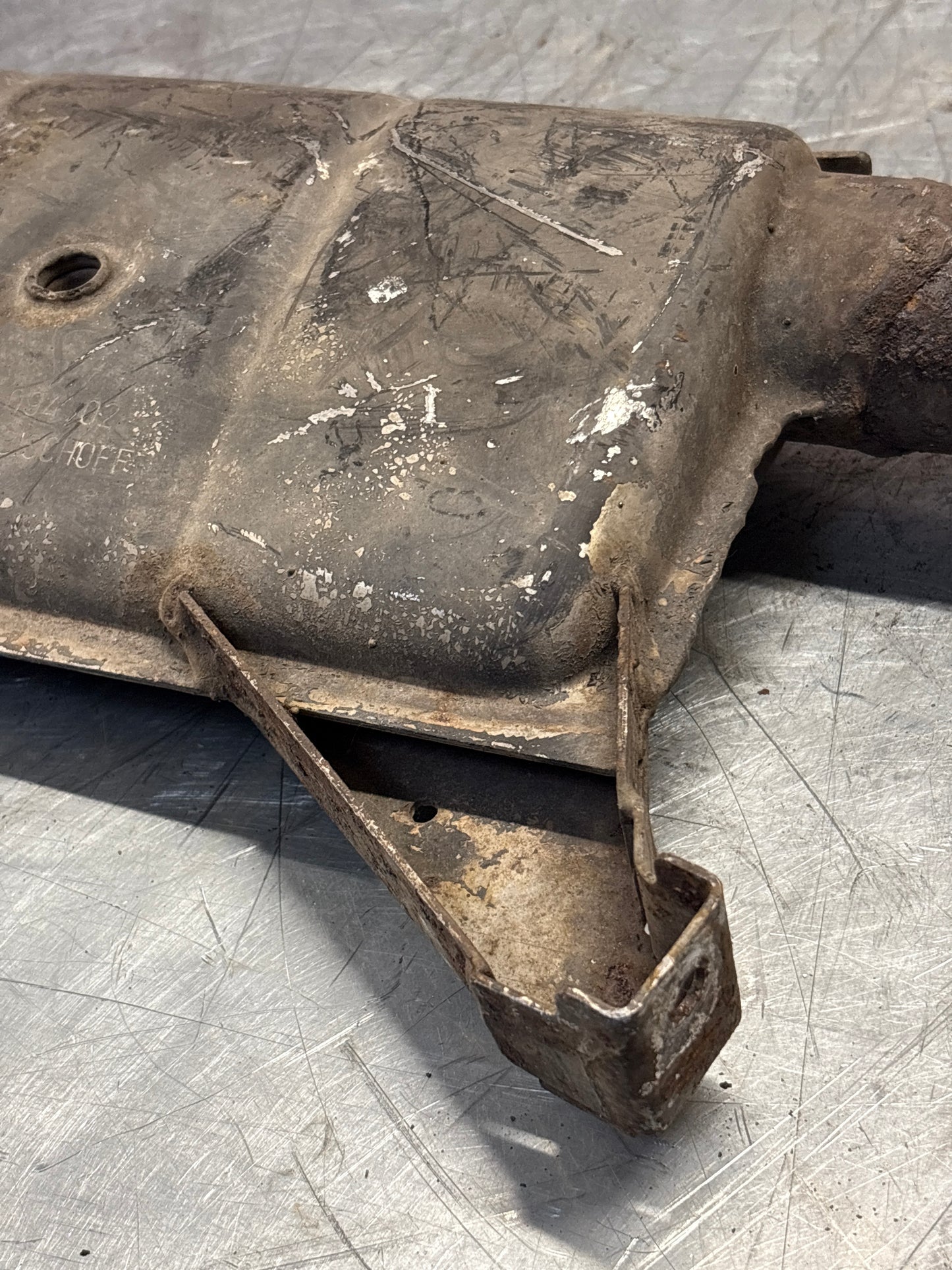 Porsche 928 S4 right middle silencer, used 92811109403