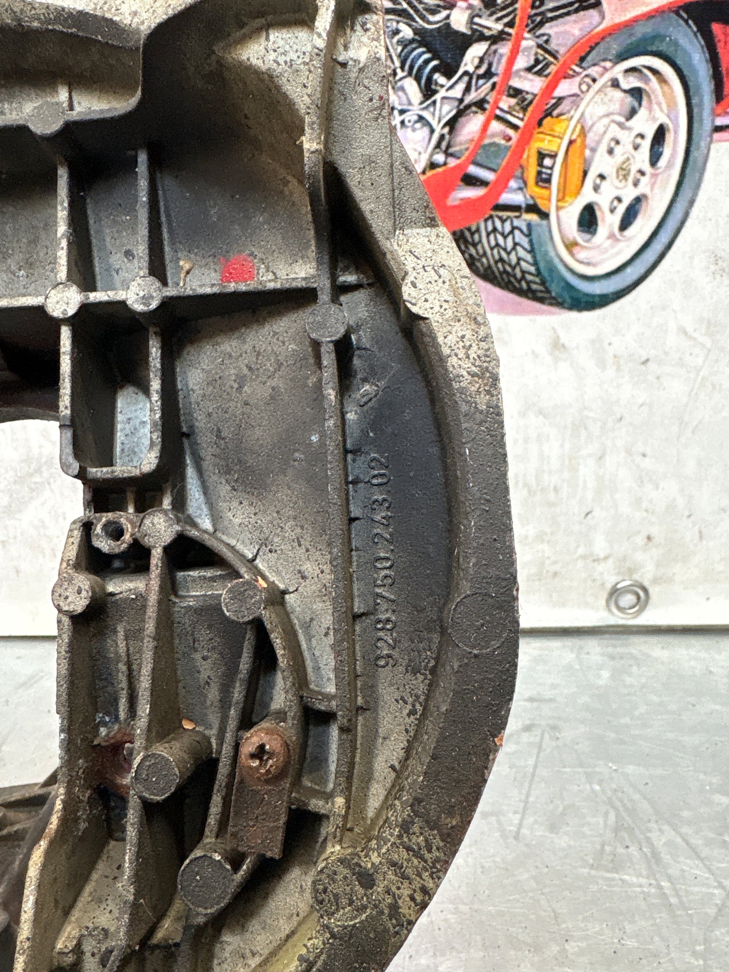 Porsche 928 right headlight swivel frame without bearing 92875024902 92875024302 used