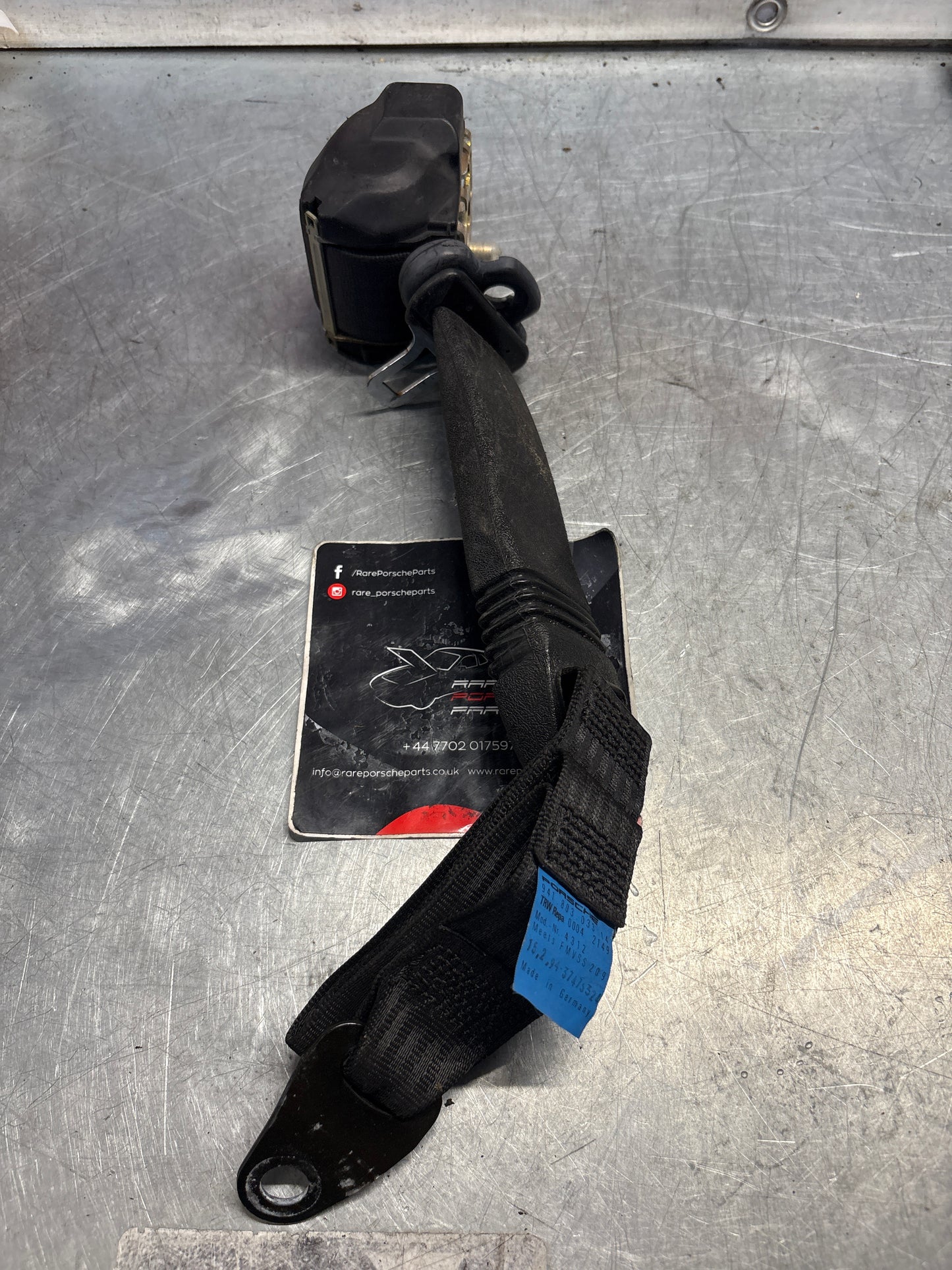 Porsche 968 / 944 S2 Cabriolet front right seatbelt, used 94180303414
