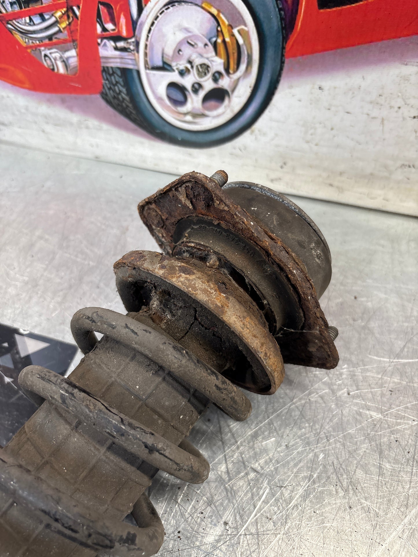 Porsche 944 S2 left, near side, shock absorber , 94434303119 used, spares or repair