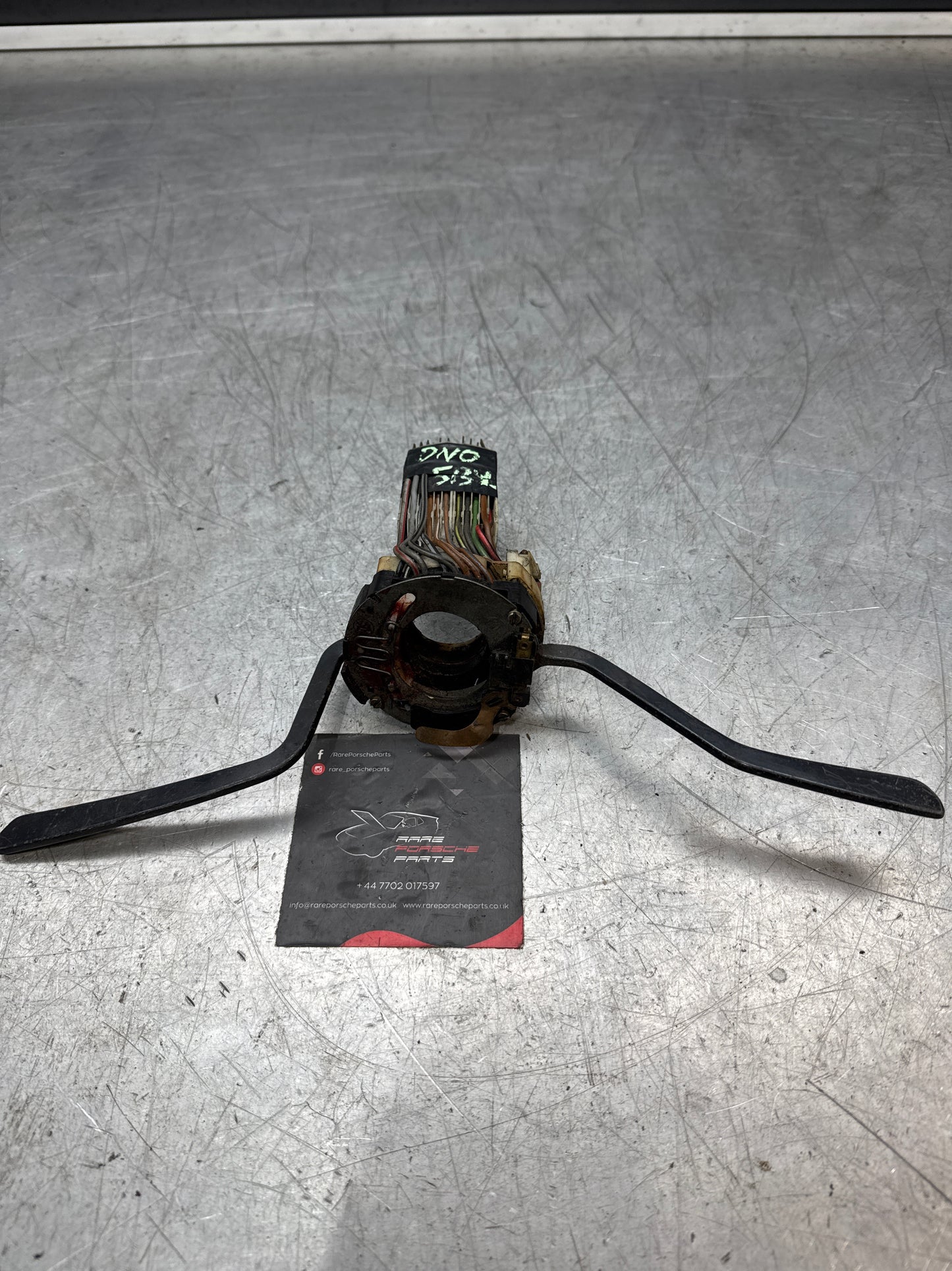 Porsche 924 early Black wiper / indicator stalk. 113953503BB spares or repair used