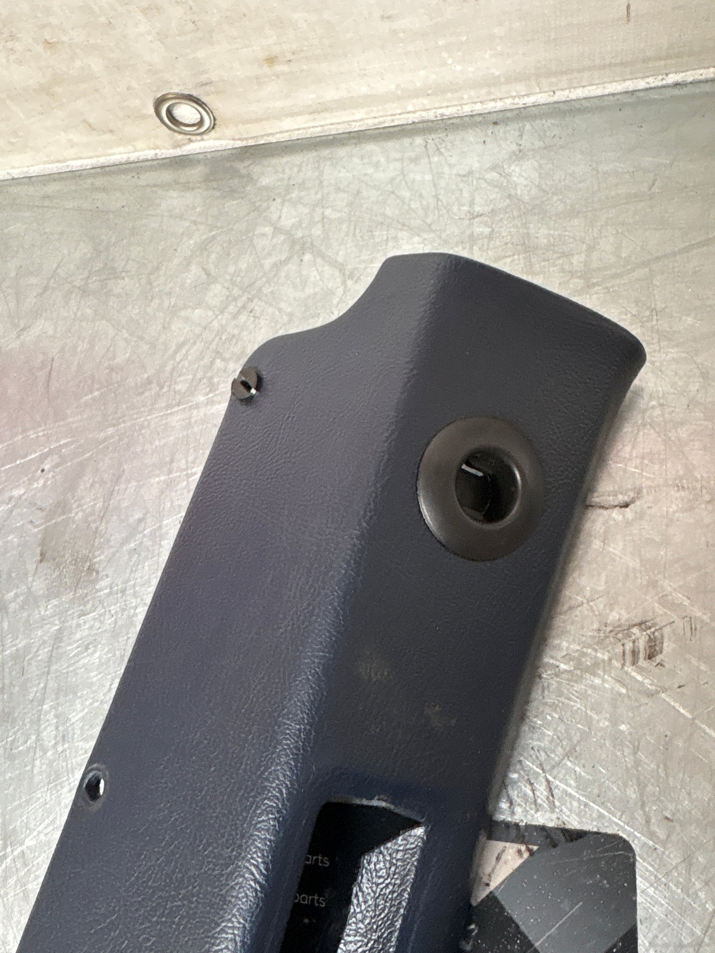 Porsche 928 tailgate interior trim, used, cobalt blue 92855504705