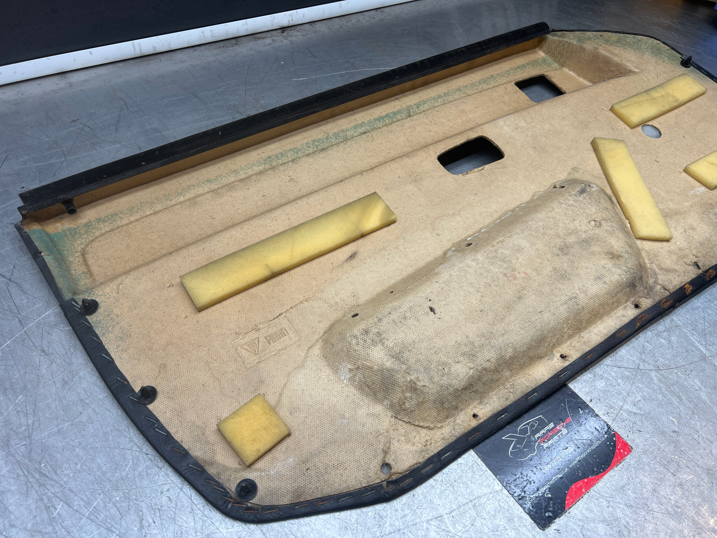 Porsche 924/944 early Porsche scripted door card used good condition right side, Rhd, 478867012