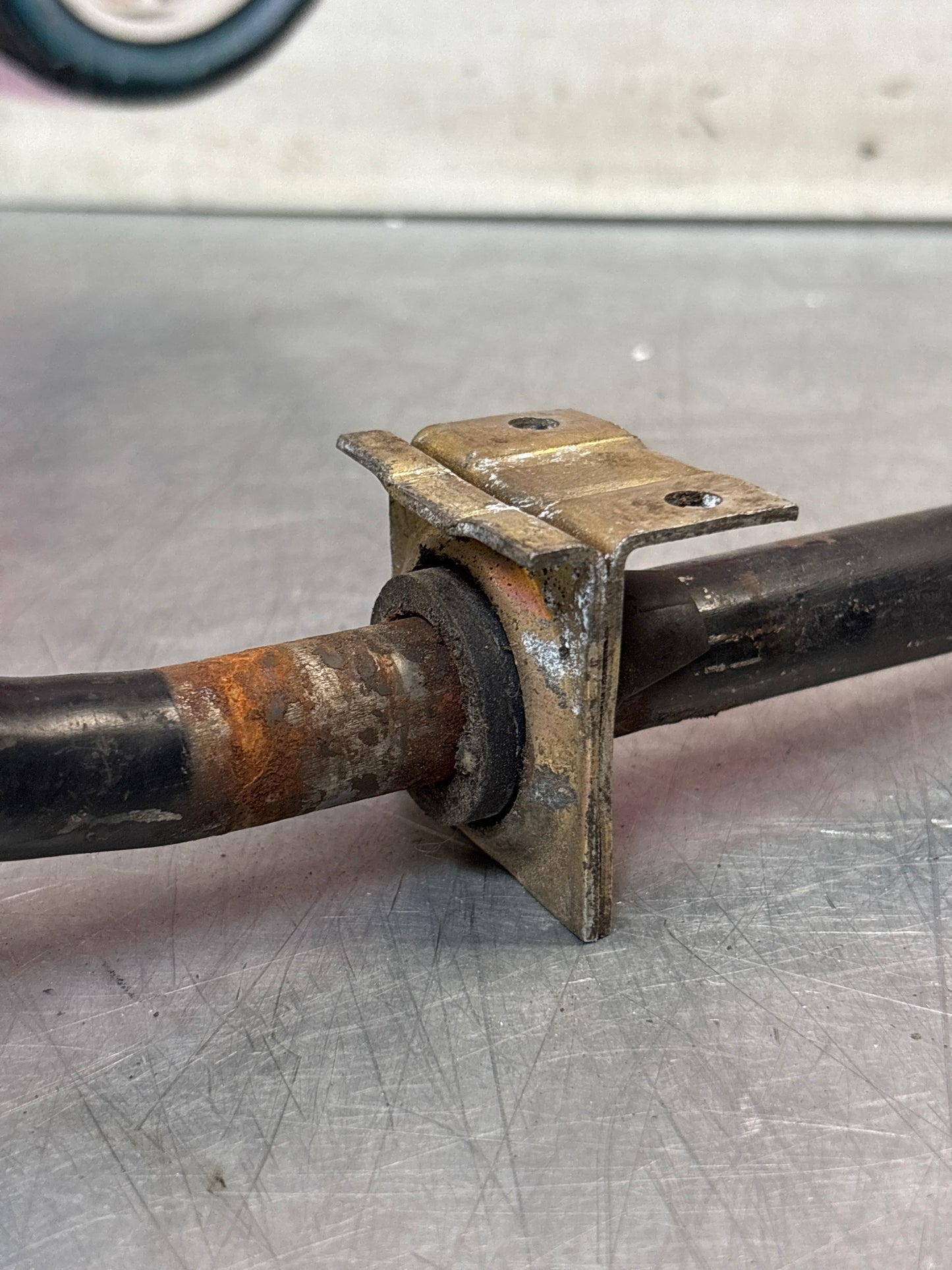 Porsche 928 shaft guide tube, used 92842400901 / 92842400908 92842400910