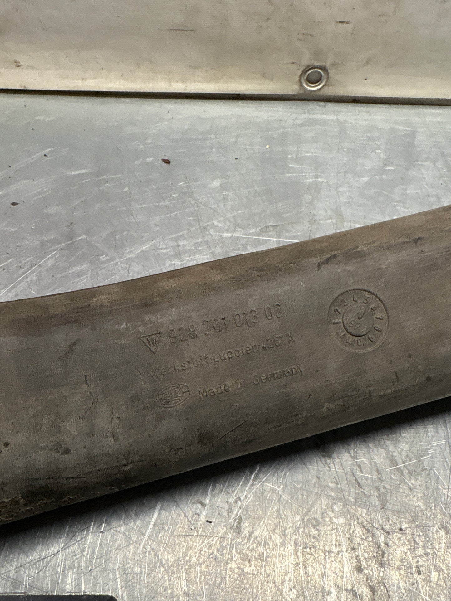 Porsche 928 reservoir, used 92820101302