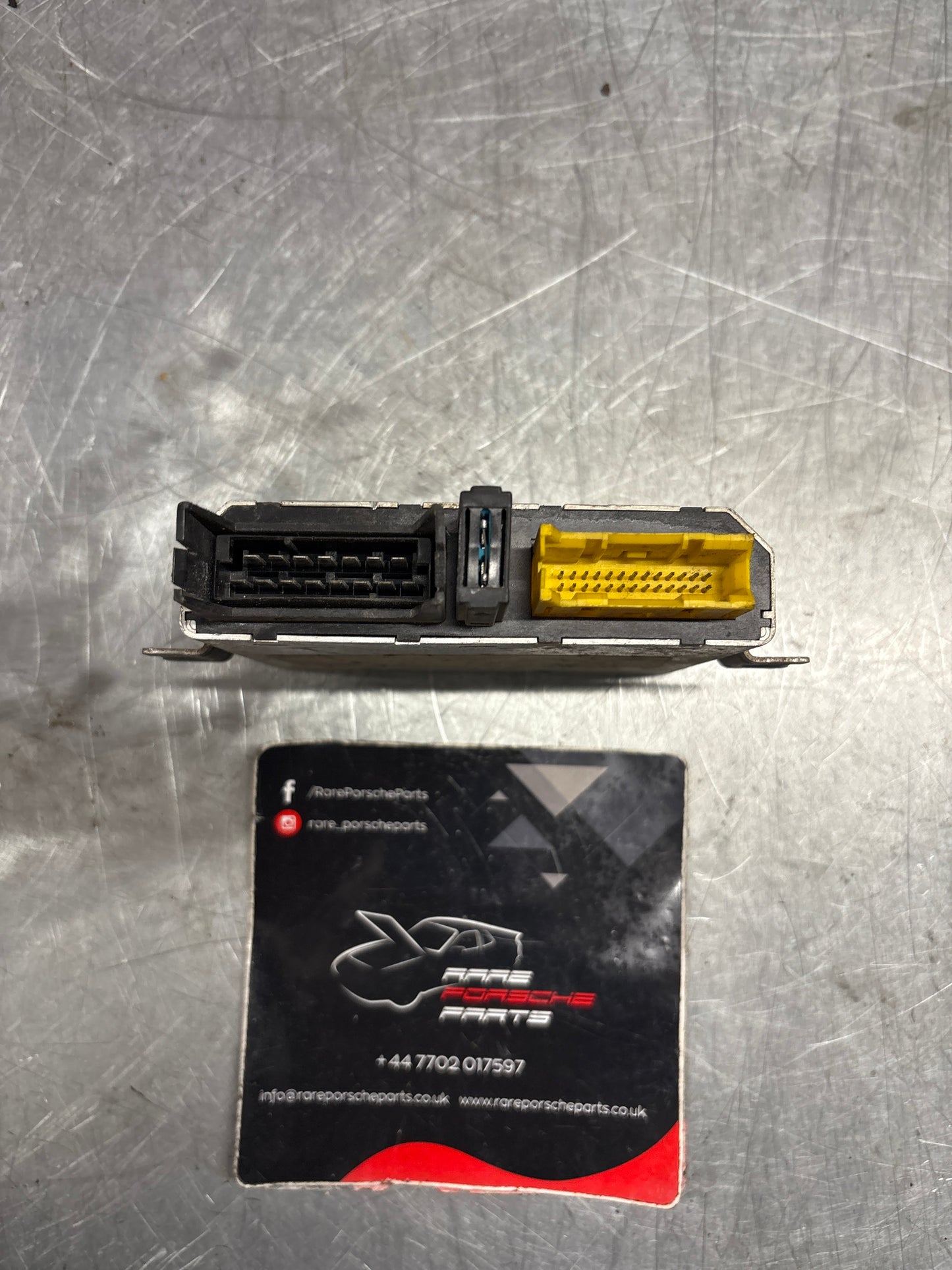 Porsche 928 Alarm Control Relay Module Locking Anti-Theft 92861826000, used