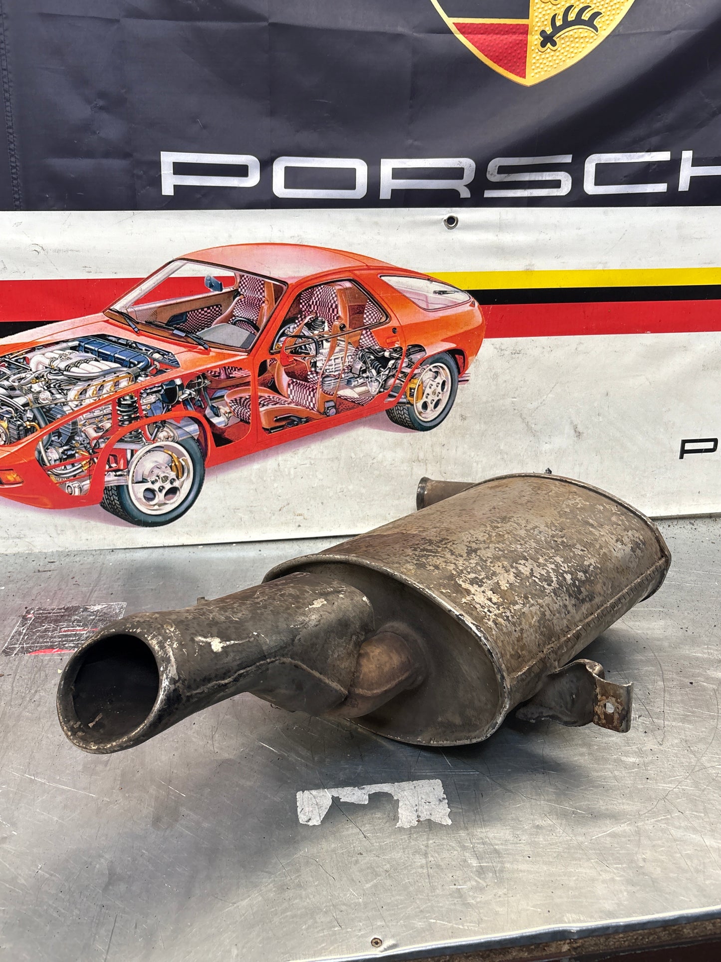 Porsche 928 rear exhaust box, used 92811109701
