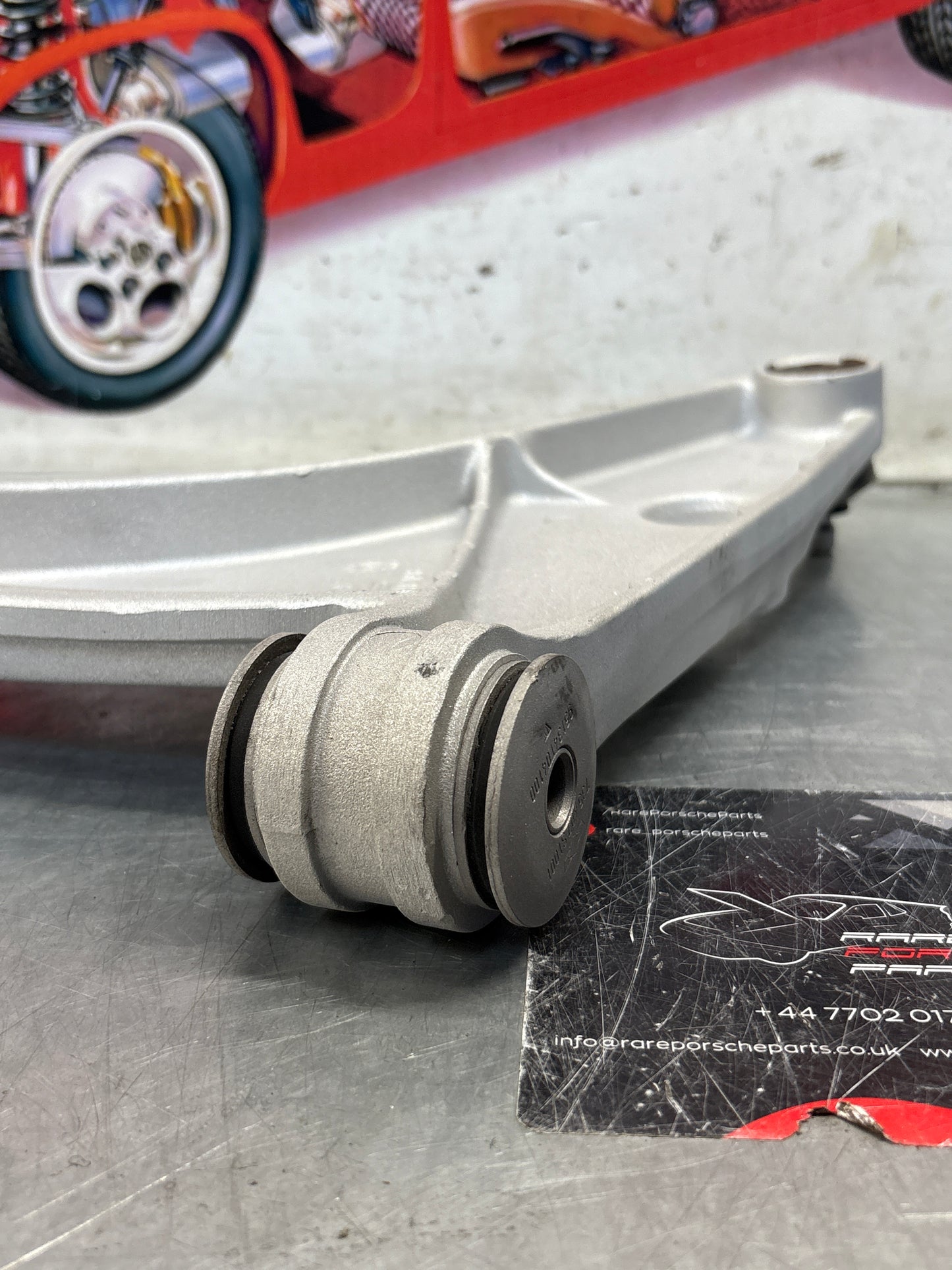 Porsche 944 Front right control arm, refurbished 95134115000