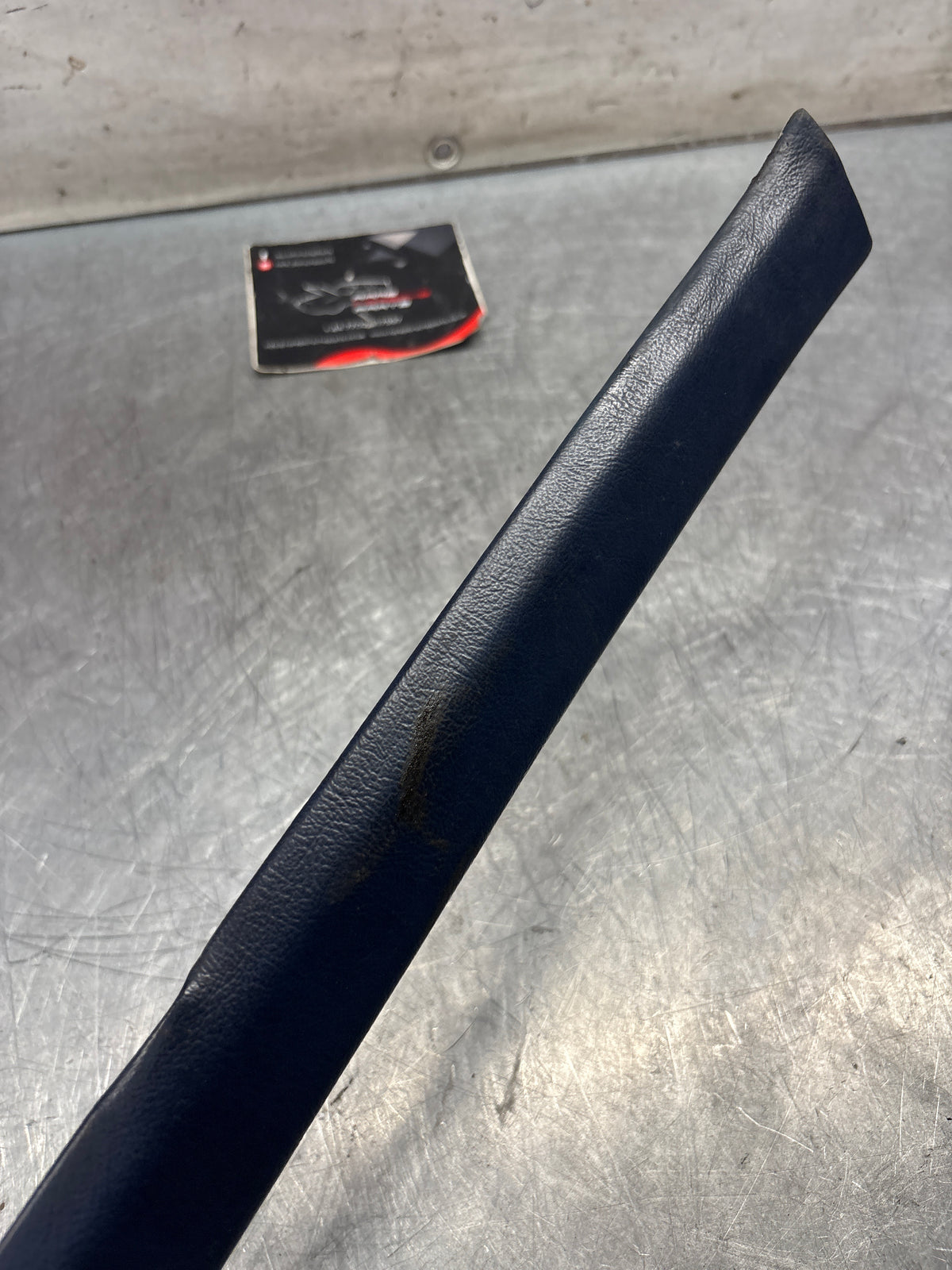 Porsche 928 tailgate trim, left, near side, marine blue, 92855503702, used
