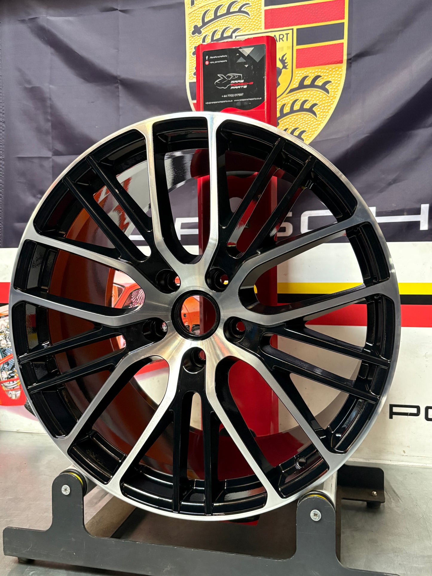 Porsche Panamera 11.5Jx21” ET69 alloy wheel 971601025AQ very nice condition, used