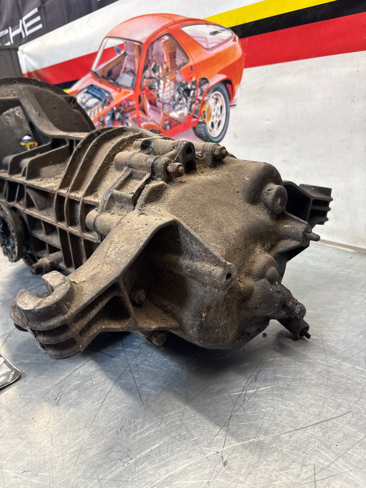 Porsche 914 transmission, used, for spares or repair unknown condition HA04063