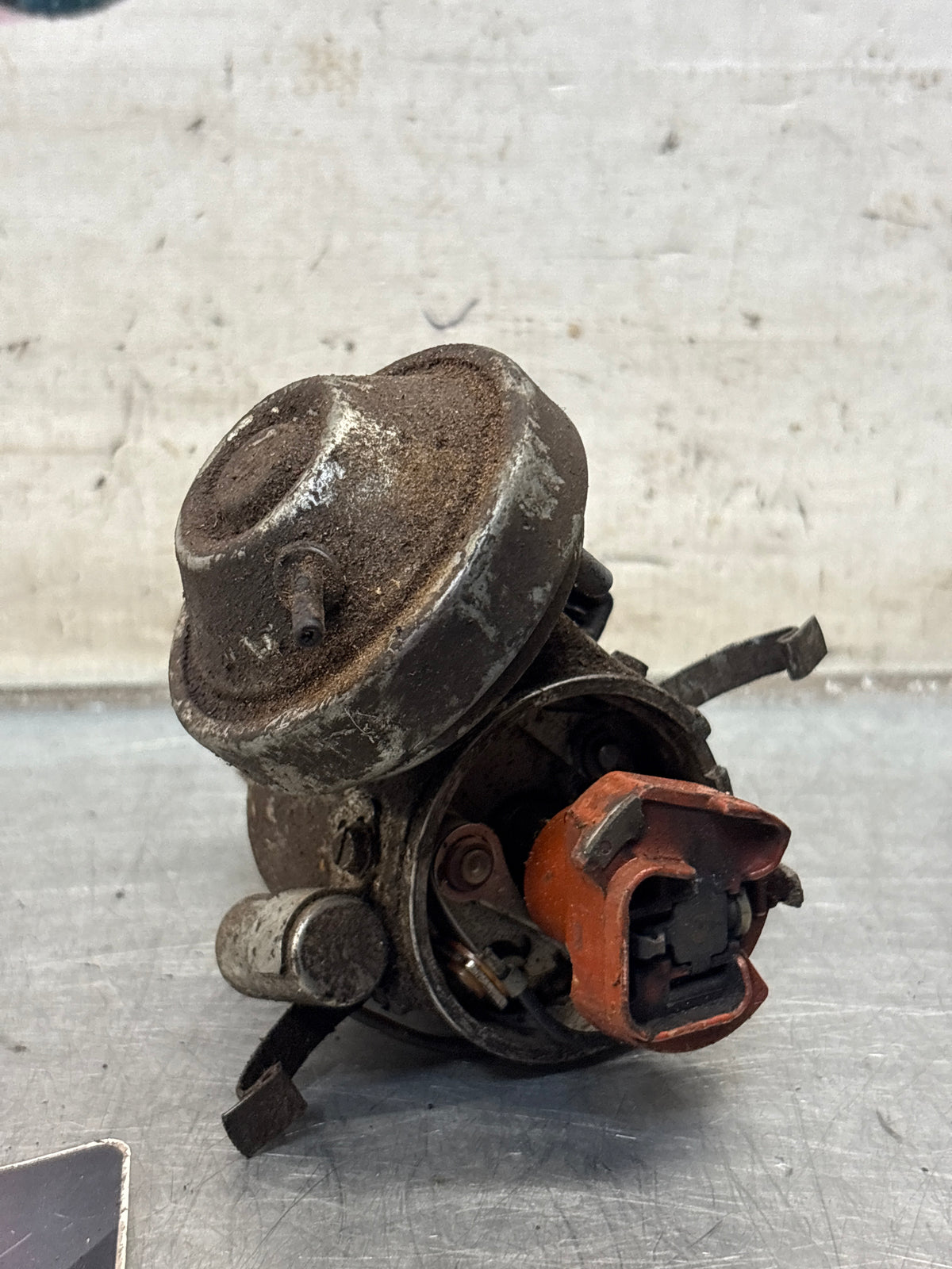 Porsche 914 fuel distributor, used 0231174005 / 022905205F