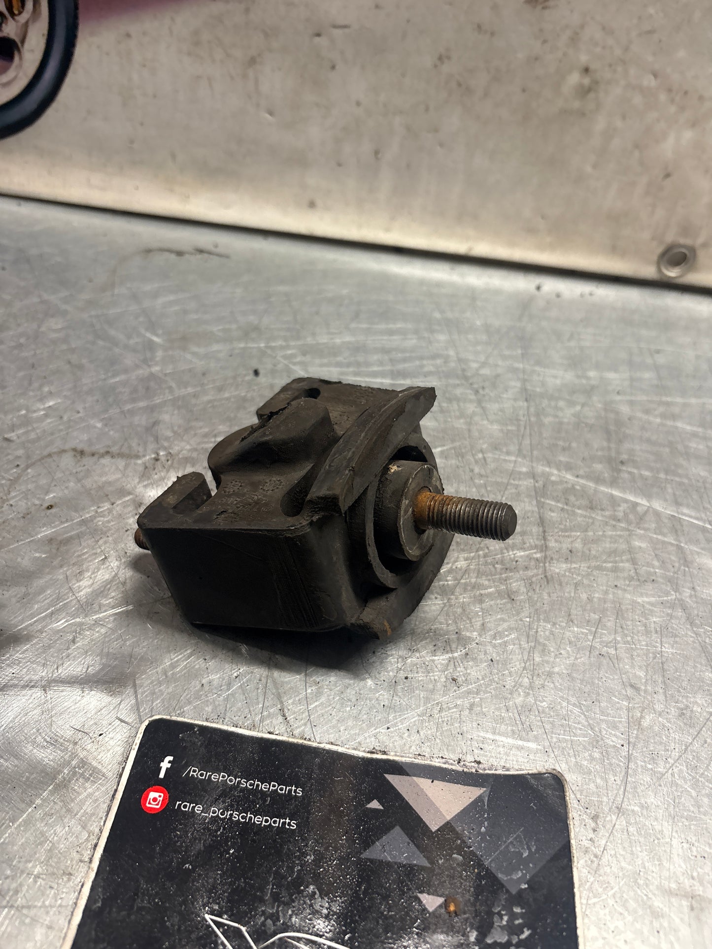 Porsche 924 Rubber engine mount, used. 477199301 / 477199301A
