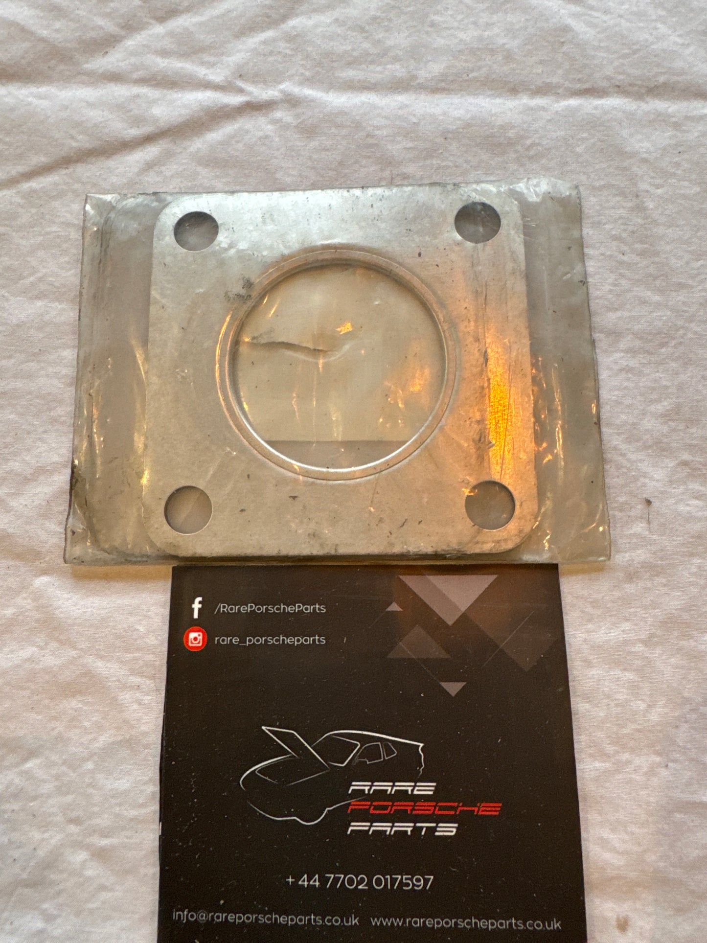 Porsche gasket 93011116201 NOS