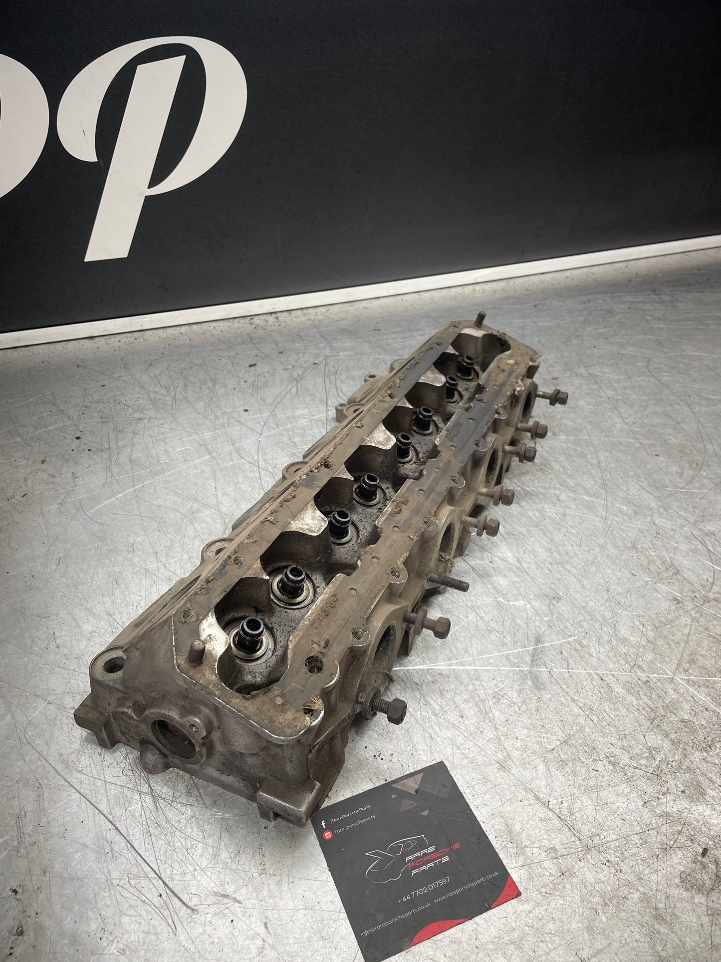 Porsche 944 8V Cylinder head, without valve, used 9441043036R