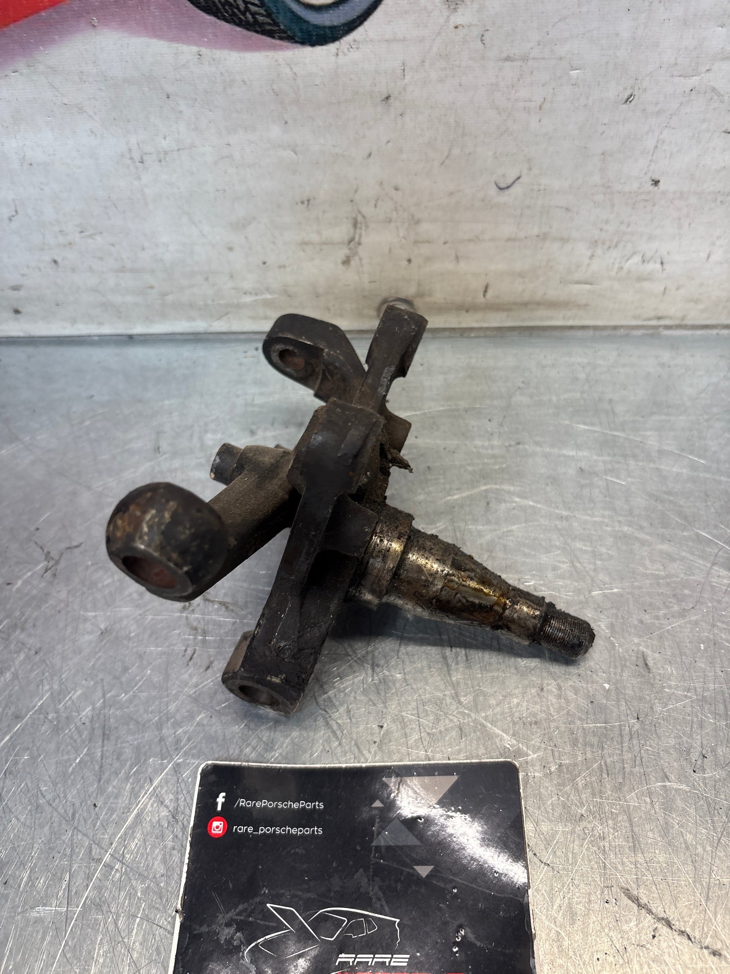 Porsche 928 right steering spindle knuckle, used 92834105813